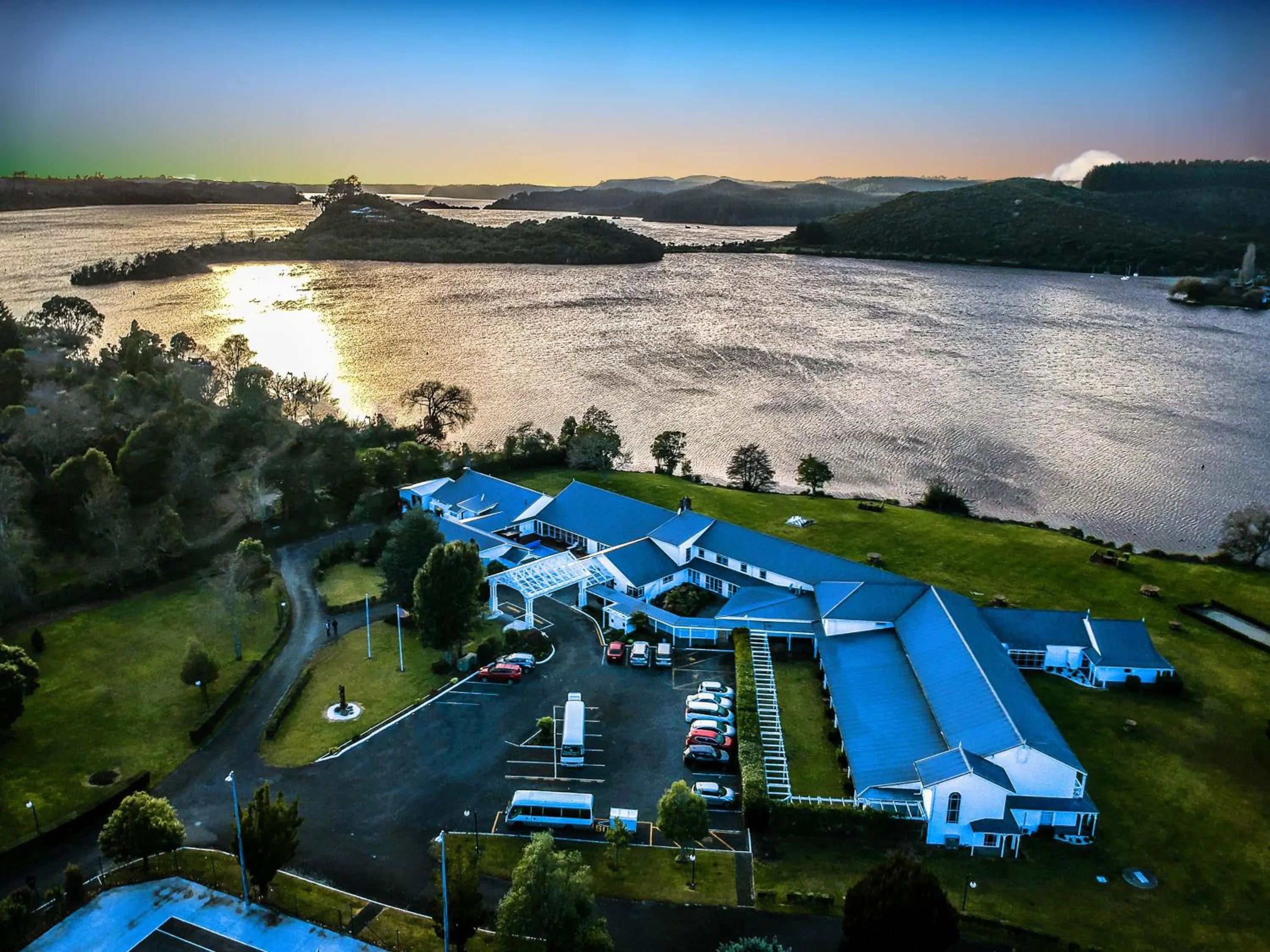 Property building in VR Rotorua Lake Resort