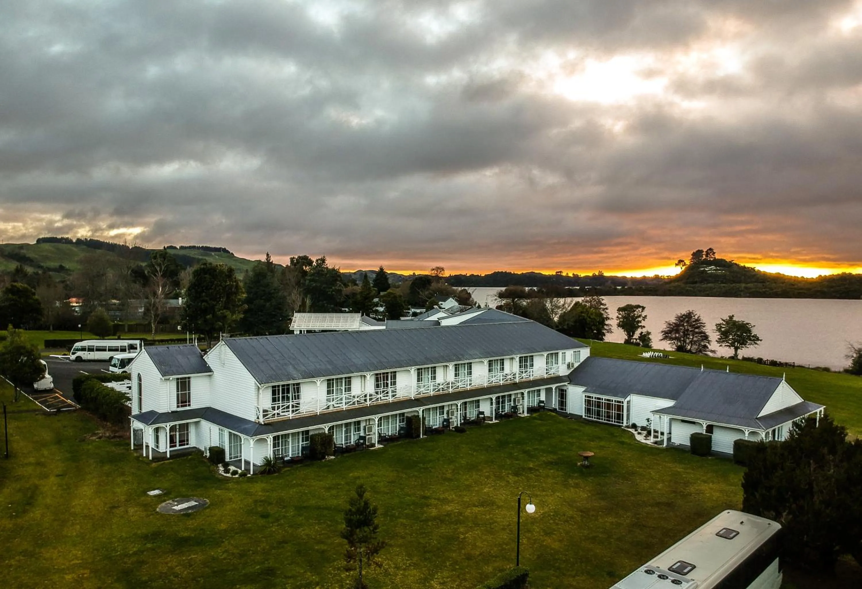 Property building in VR Rotorua Lake Resort