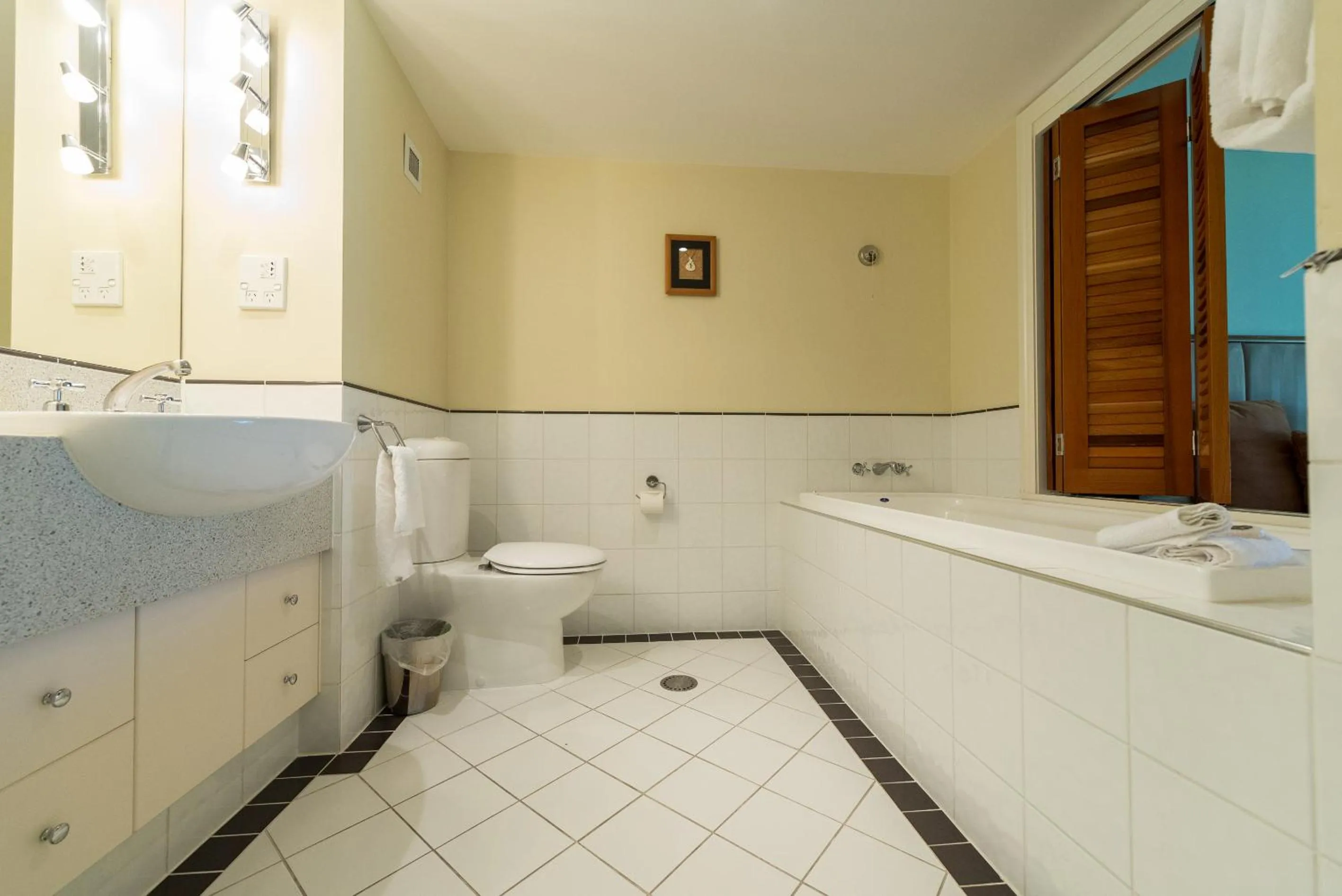 Bathroom in VR Rotorua Lake Resort