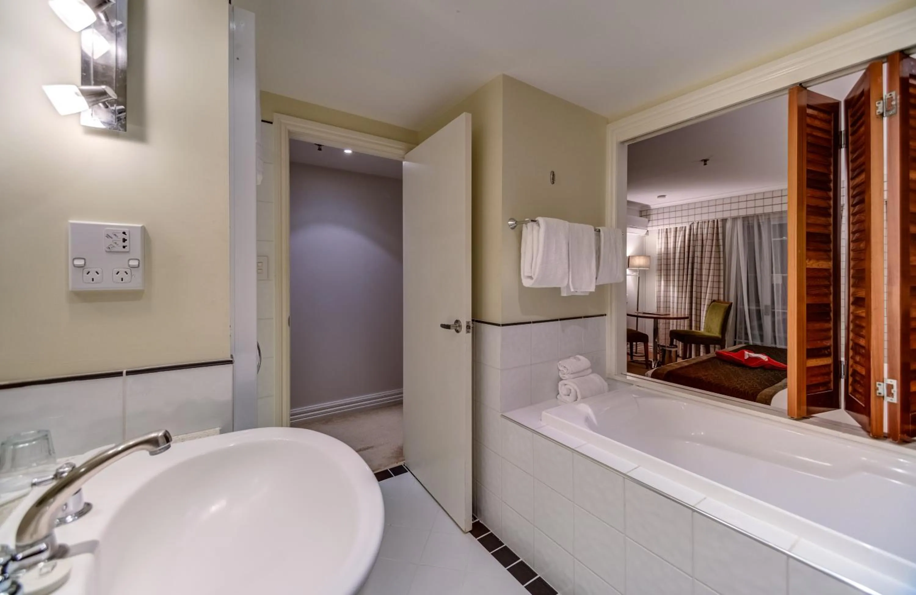 Bathroom in VR Rotorua Lake Resort