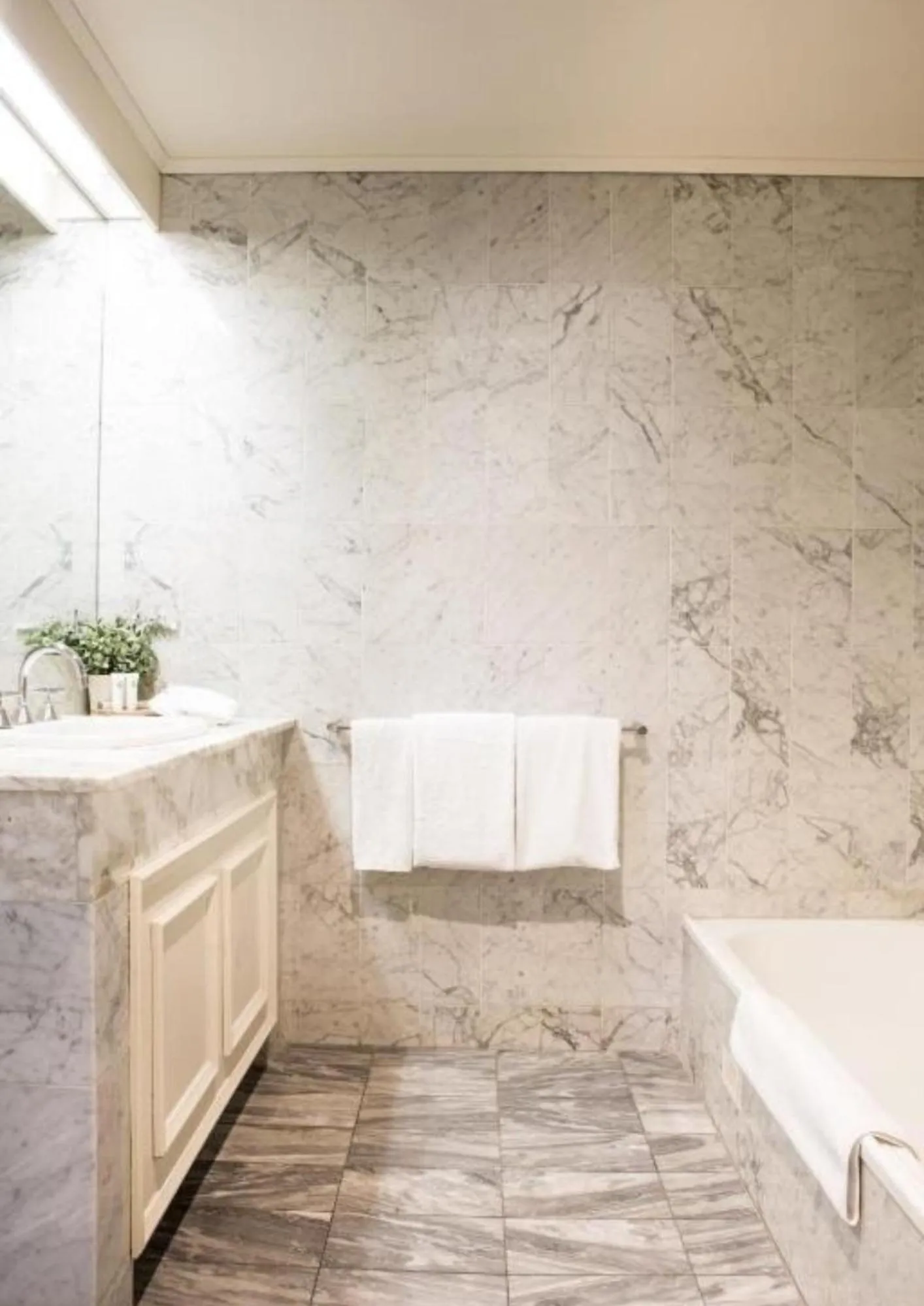 Bathroom in The Richmond Hotel - Adelaide