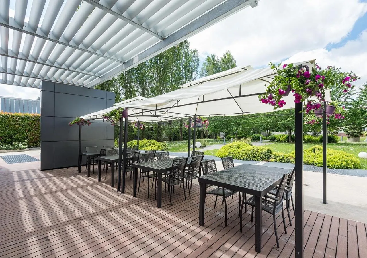 Restaurant/places to eat in Camplus Turro Casa per Ferie