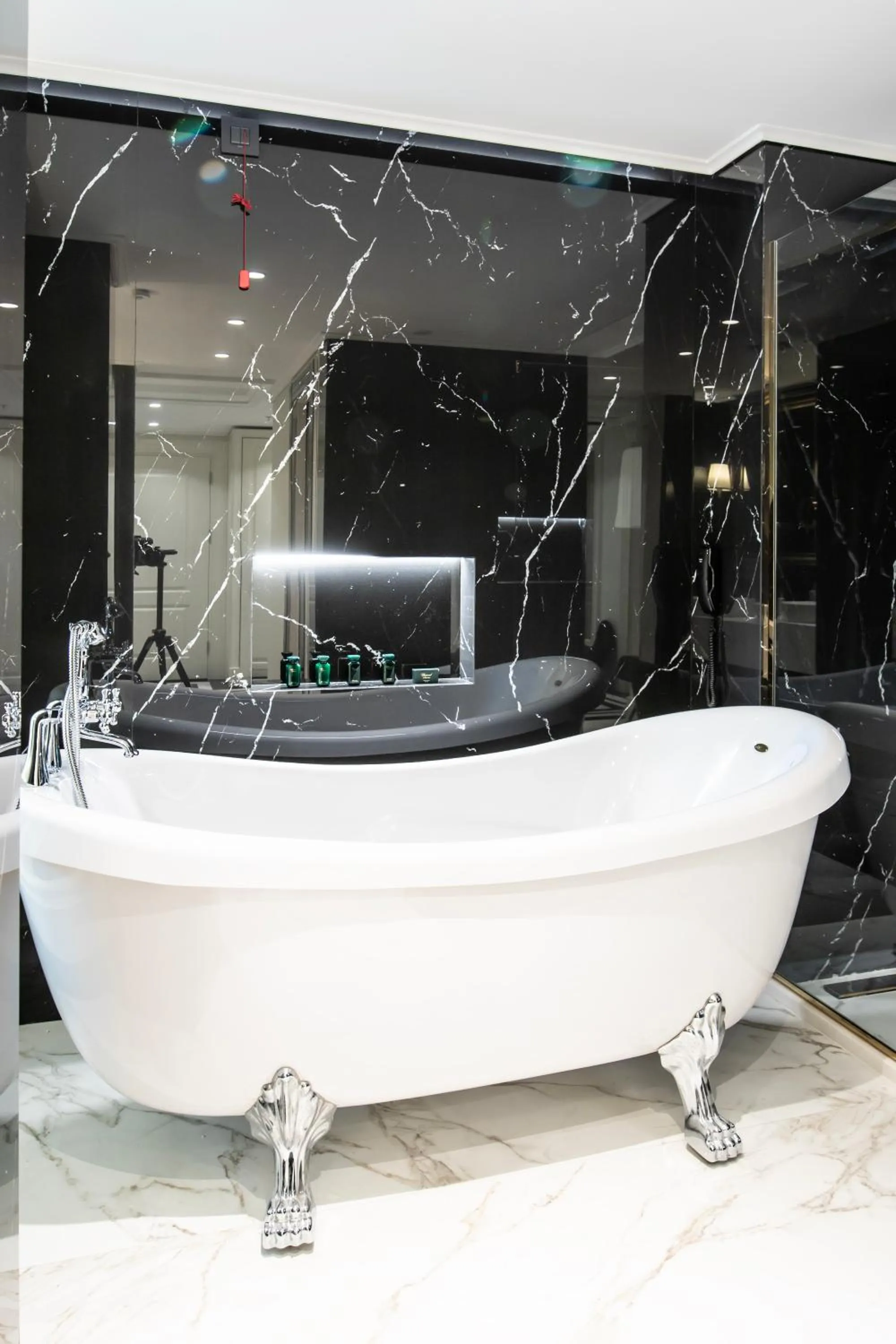 Xheko Imperial Luxury Hotel & SPA