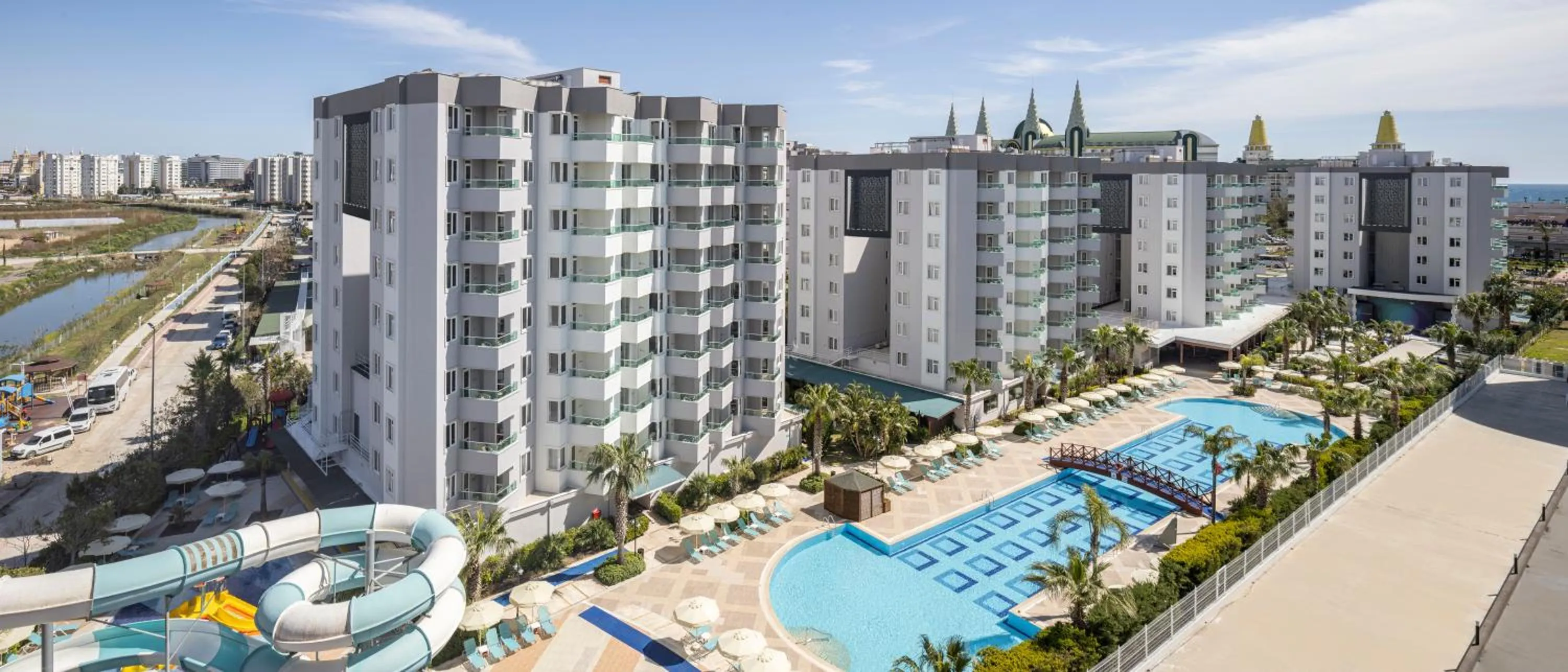 Property building in Wyndham Garden Lara