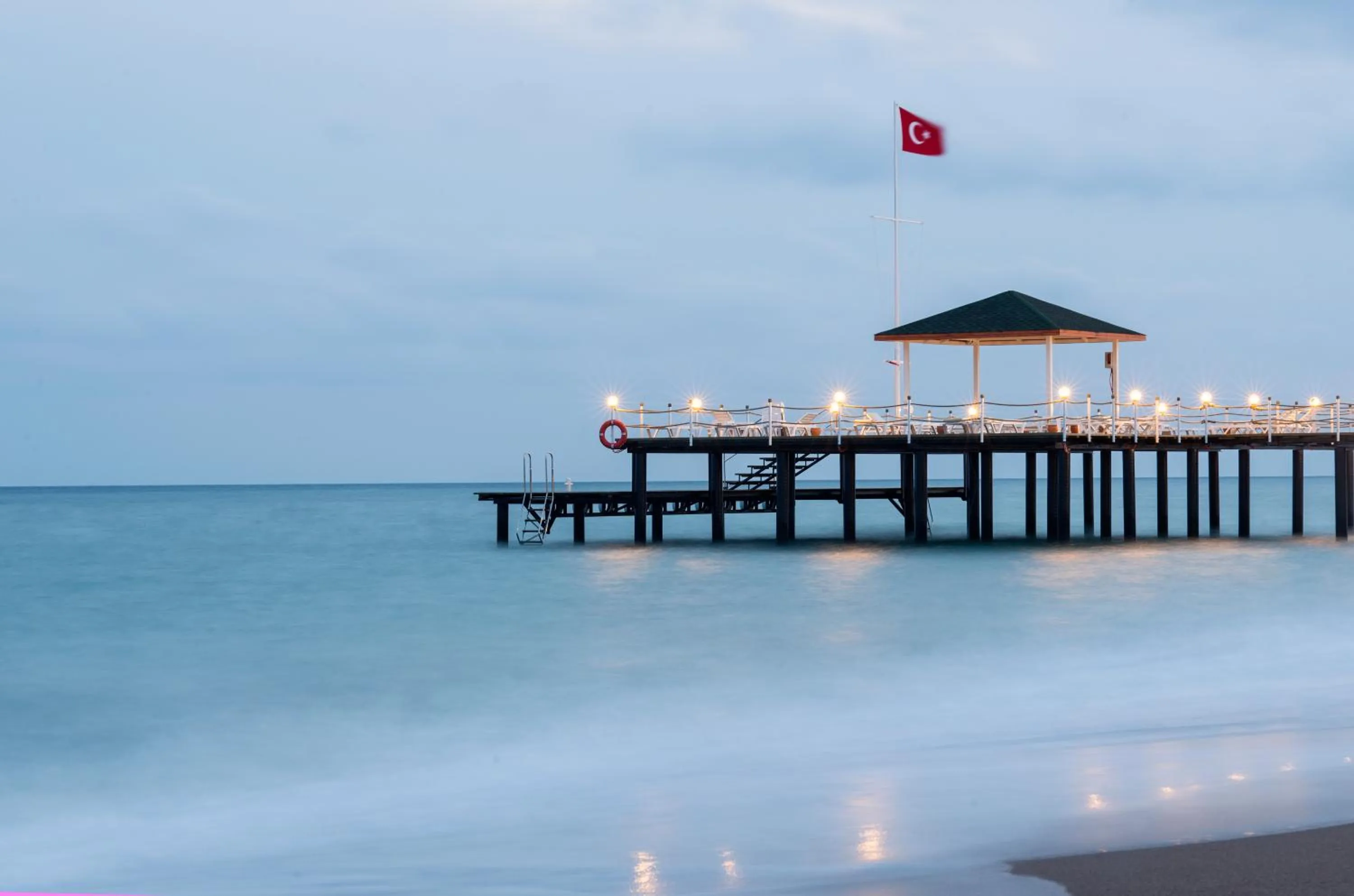 Facade/entrance in Wyndham Garden Lara