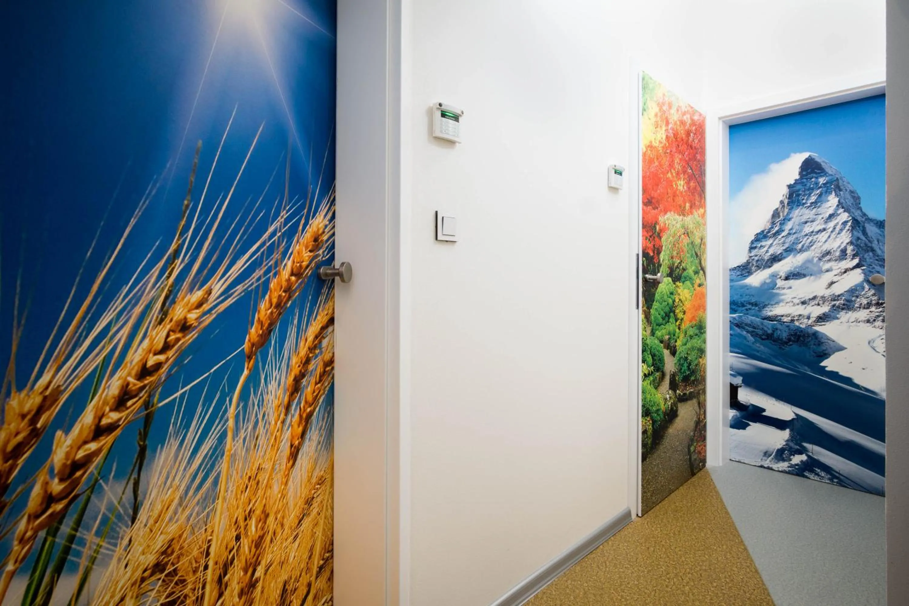 Property building in Apartment Four Year Seasons - WALKABLE TO CENTRE, METRO AND RIVERSIDE