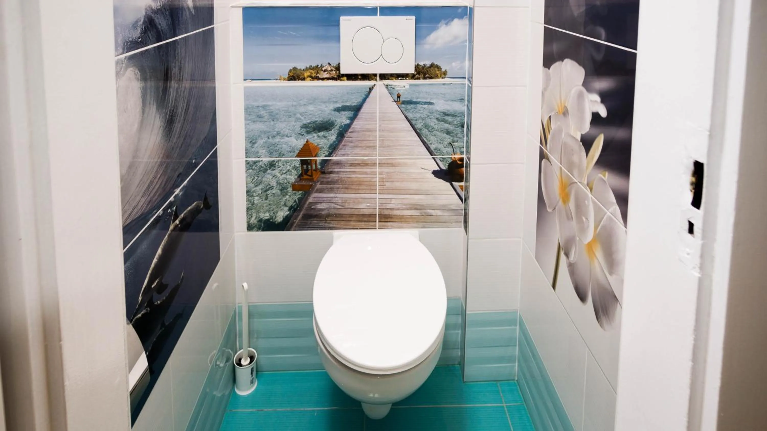 Toilet in Apartment Four Year Seasons - WALKABLE TO CENTRE, METRO AND RIVERSIDE