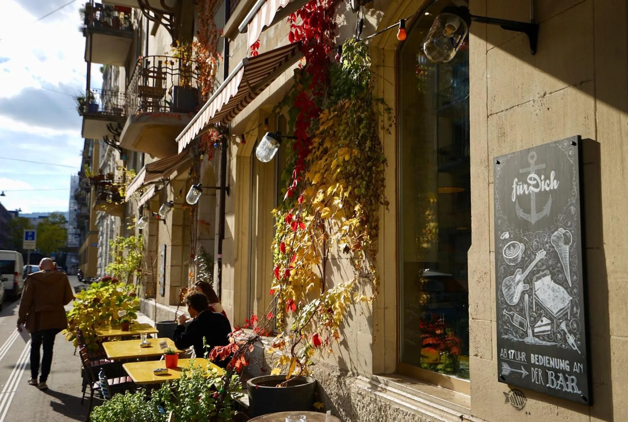 Restaurant/places to eat in Guesthouse fürDich