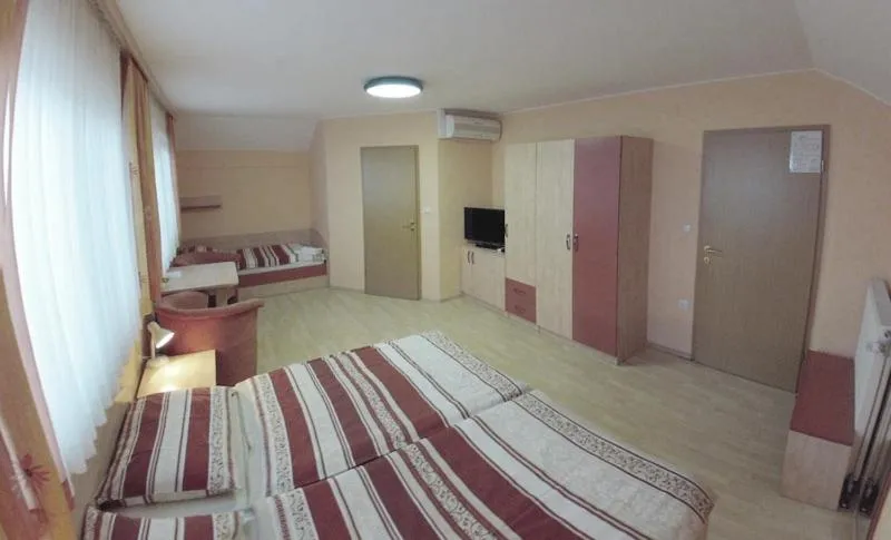 Bed in Rooms En Krajcar