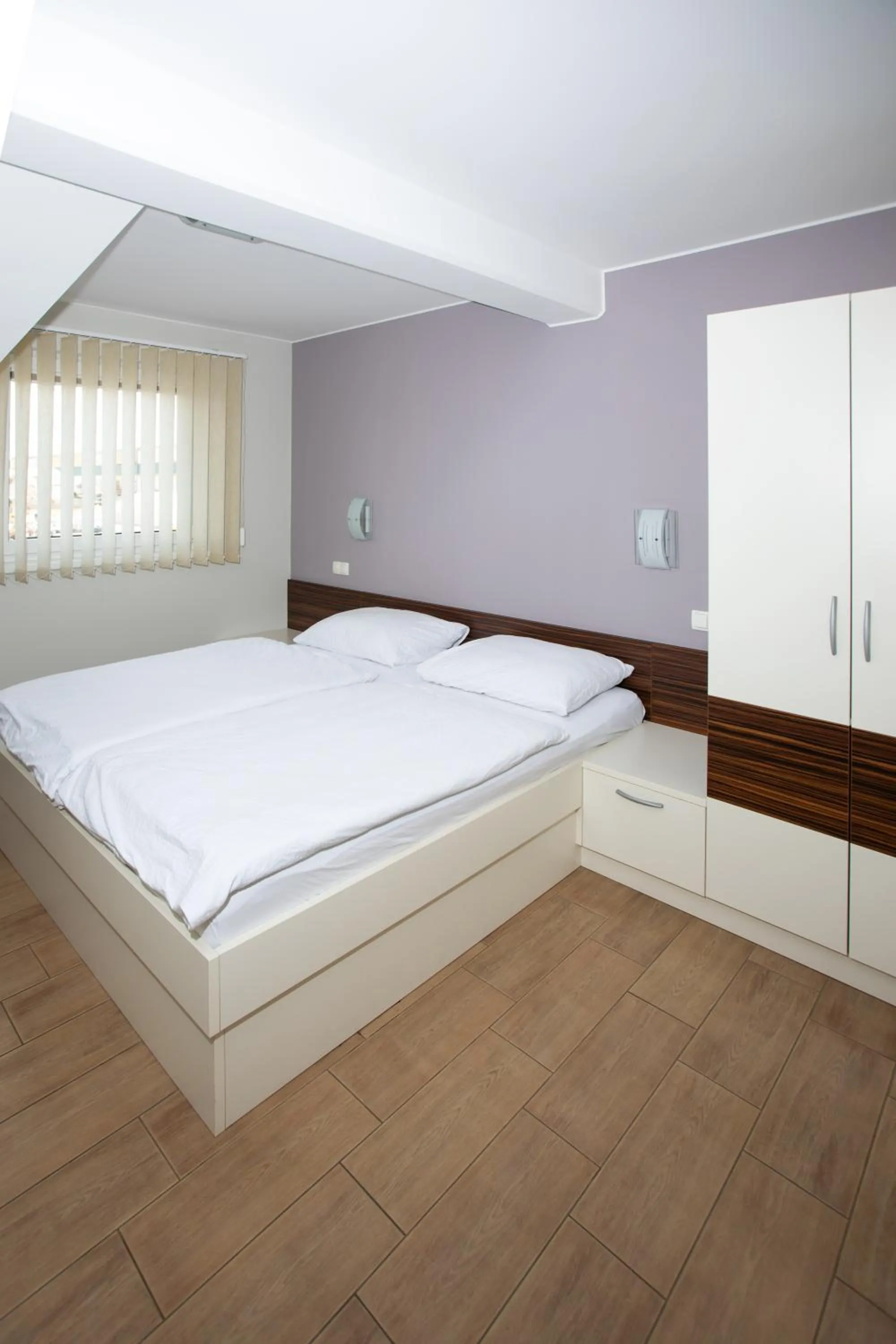 Bed in Rooms En Krajcar