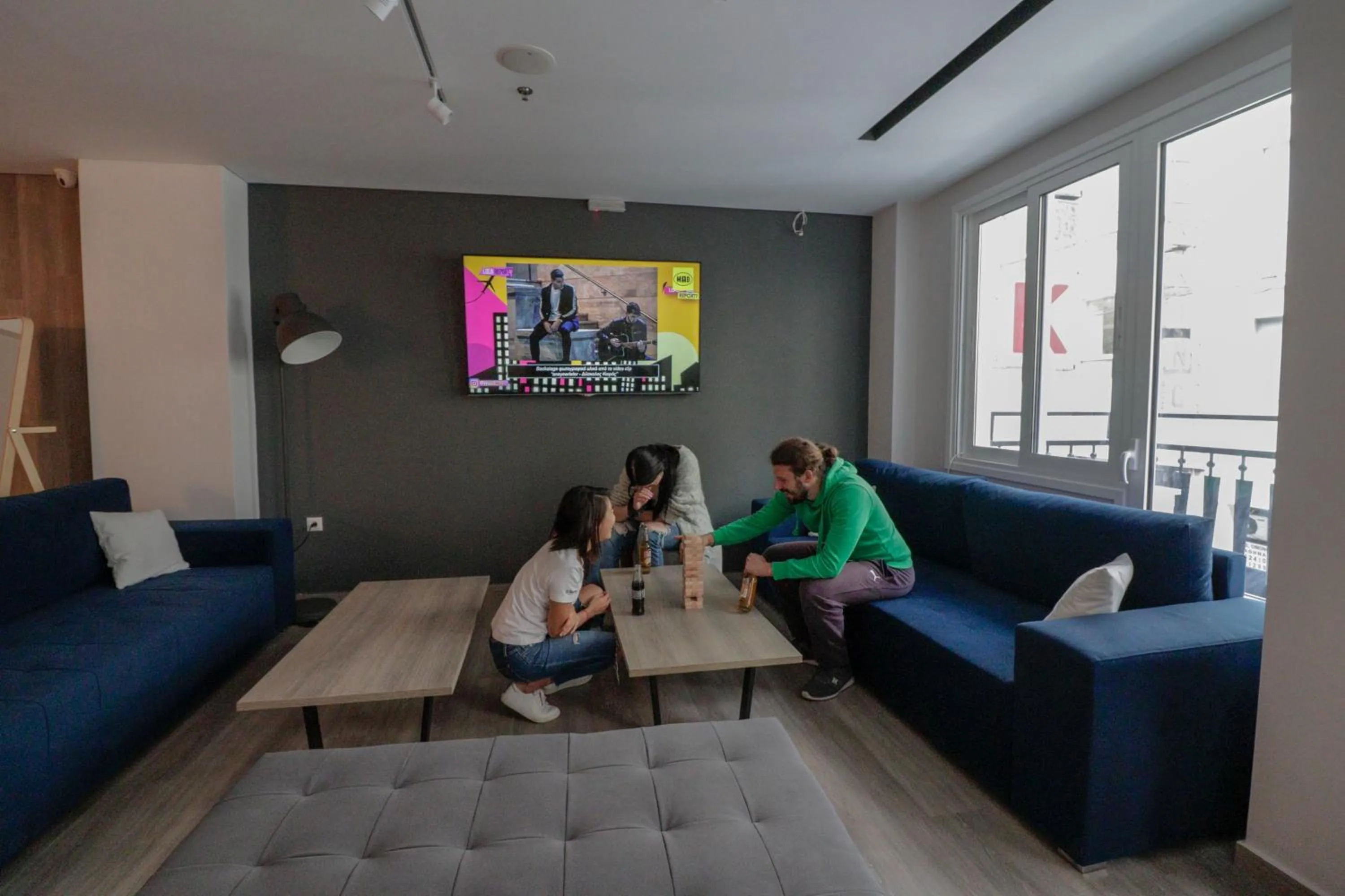 TV and multimedia in Athens Hawks