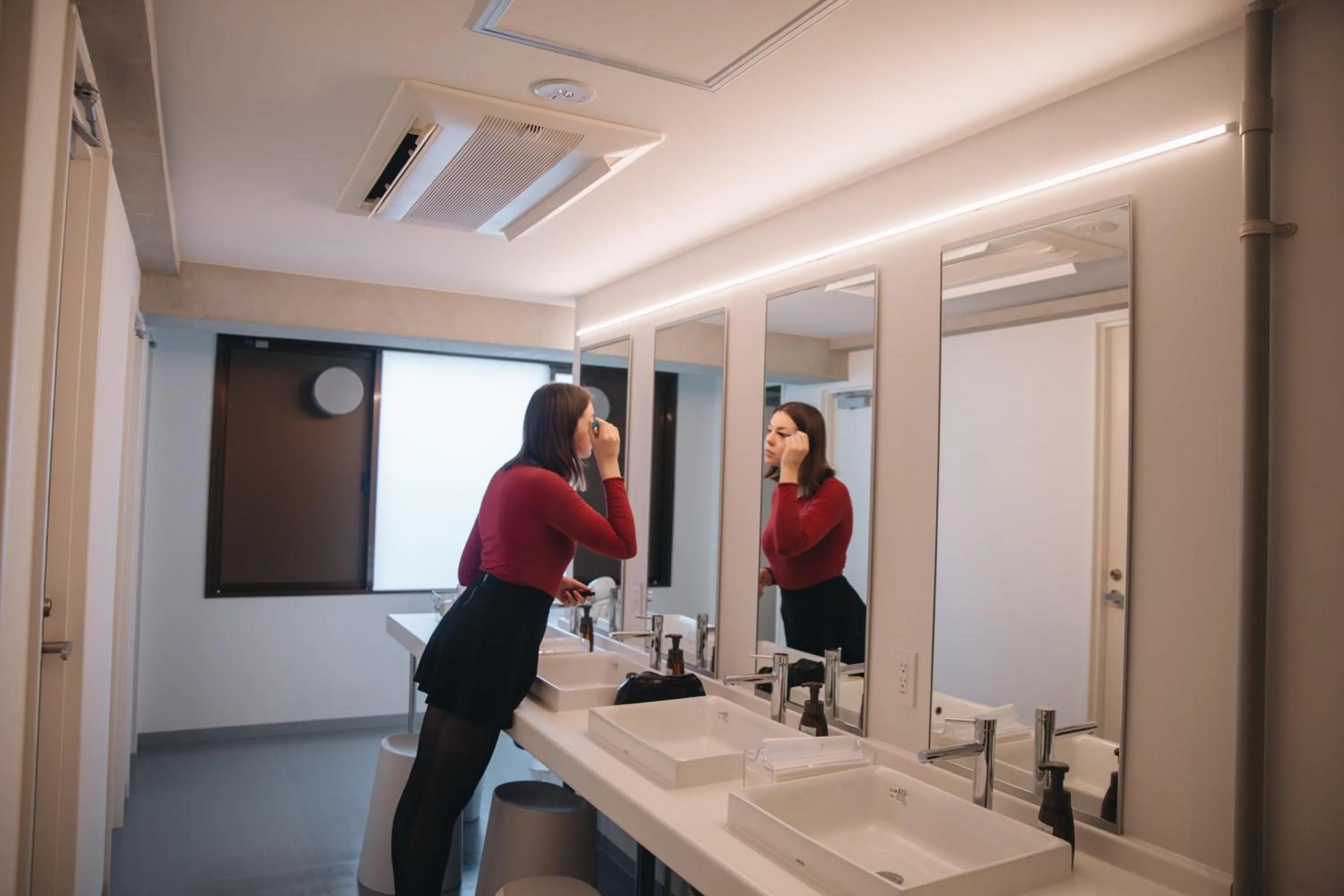 Shower in UNPLAN Shinjuku