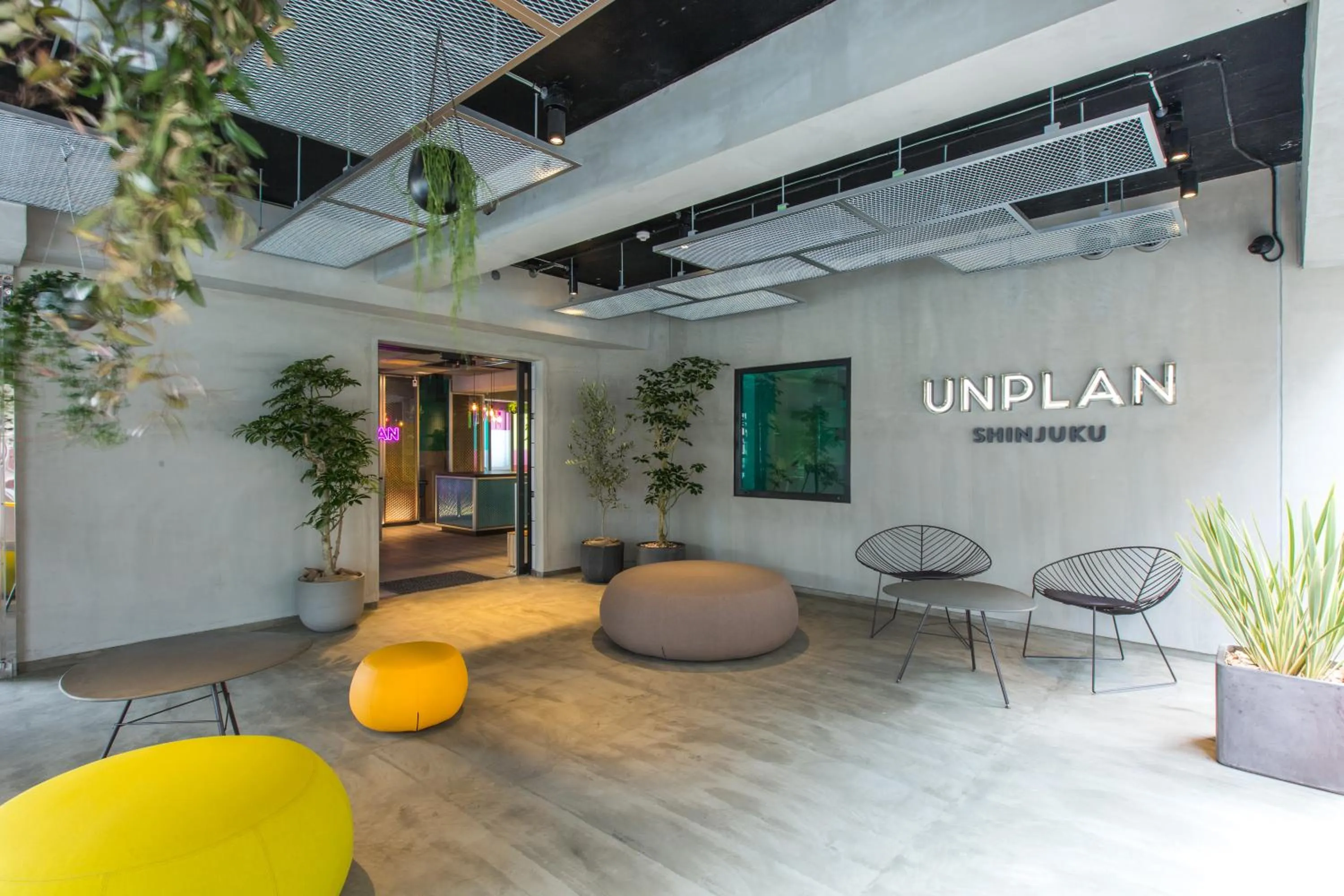 Facade/entrance in UNPLAN Shinjuku