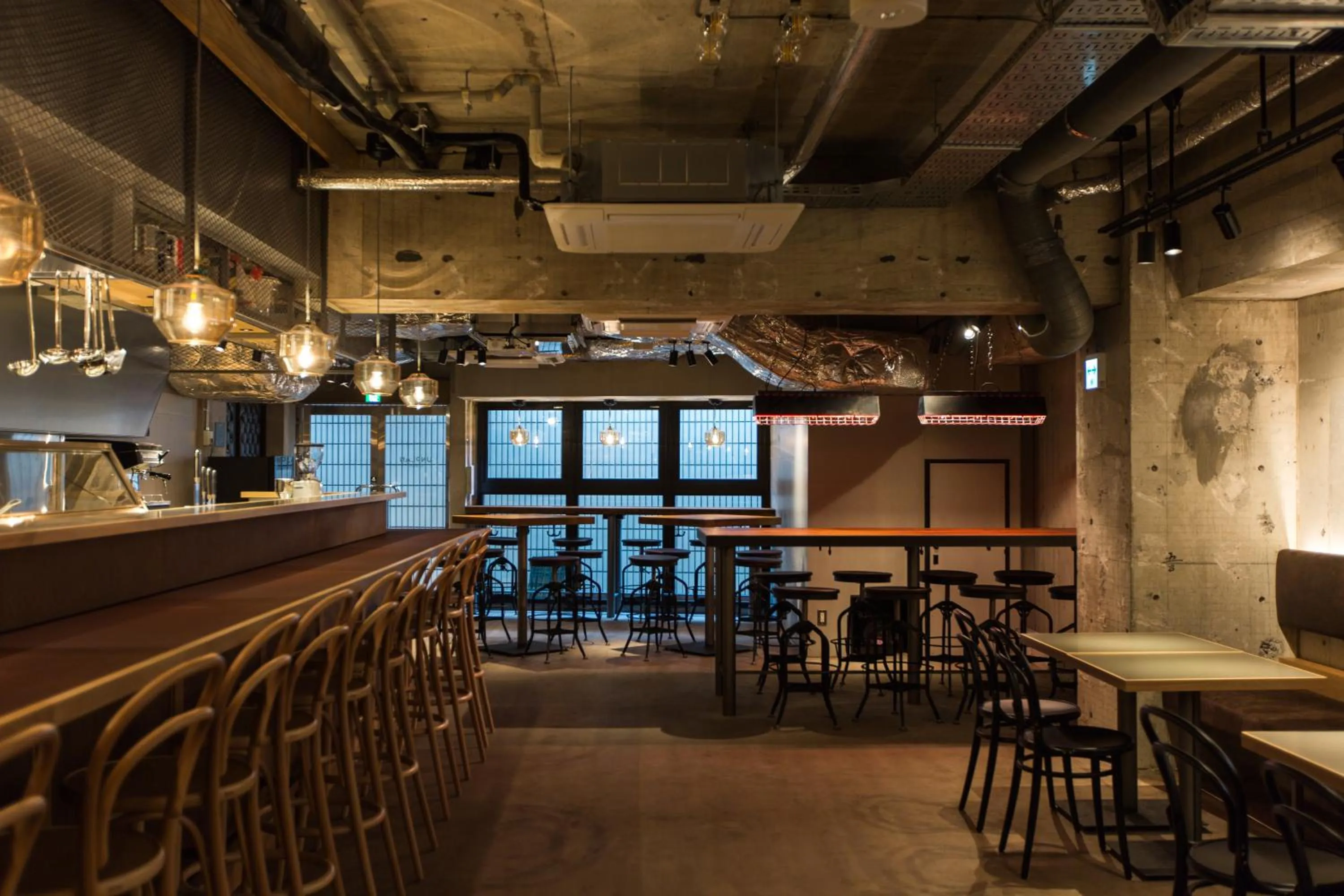 Communal lounge/ TV room in UNPLAN Shinjuku