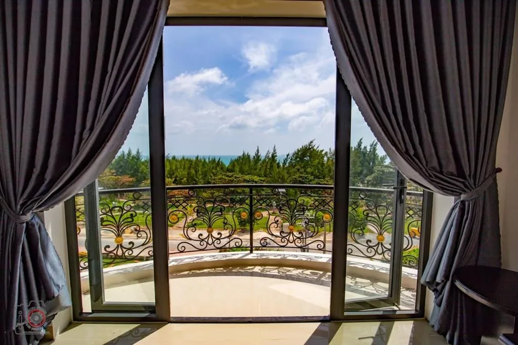 Balcony/Terrace in Con Son Blue Sea Hotel