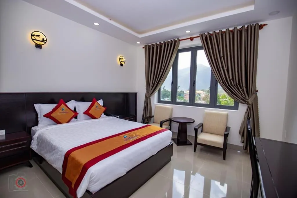 Photo of the whole room, Bed in Con Son Blue Sea Hotel