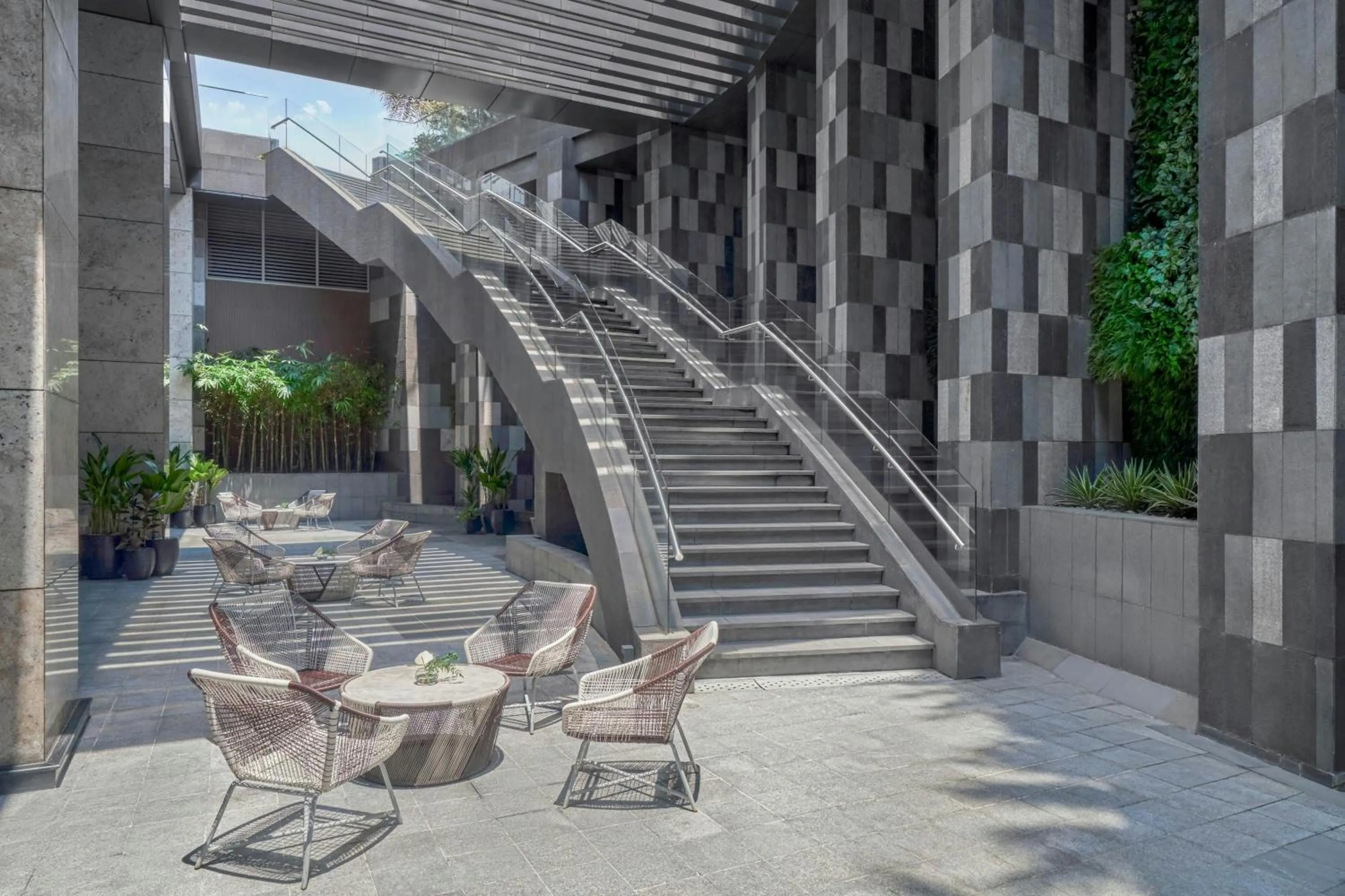 Meeting/conference room in Vinpearl Landmark 81, Autograph Collection