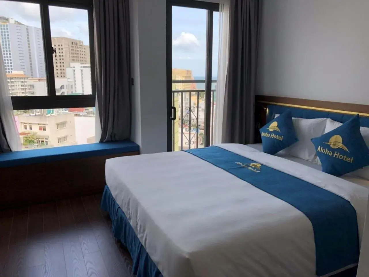 Large Double or Twin Room in Aloha Hotel Nha Trang Large Double or Twin Room in Aloha Hotel Nha Trang