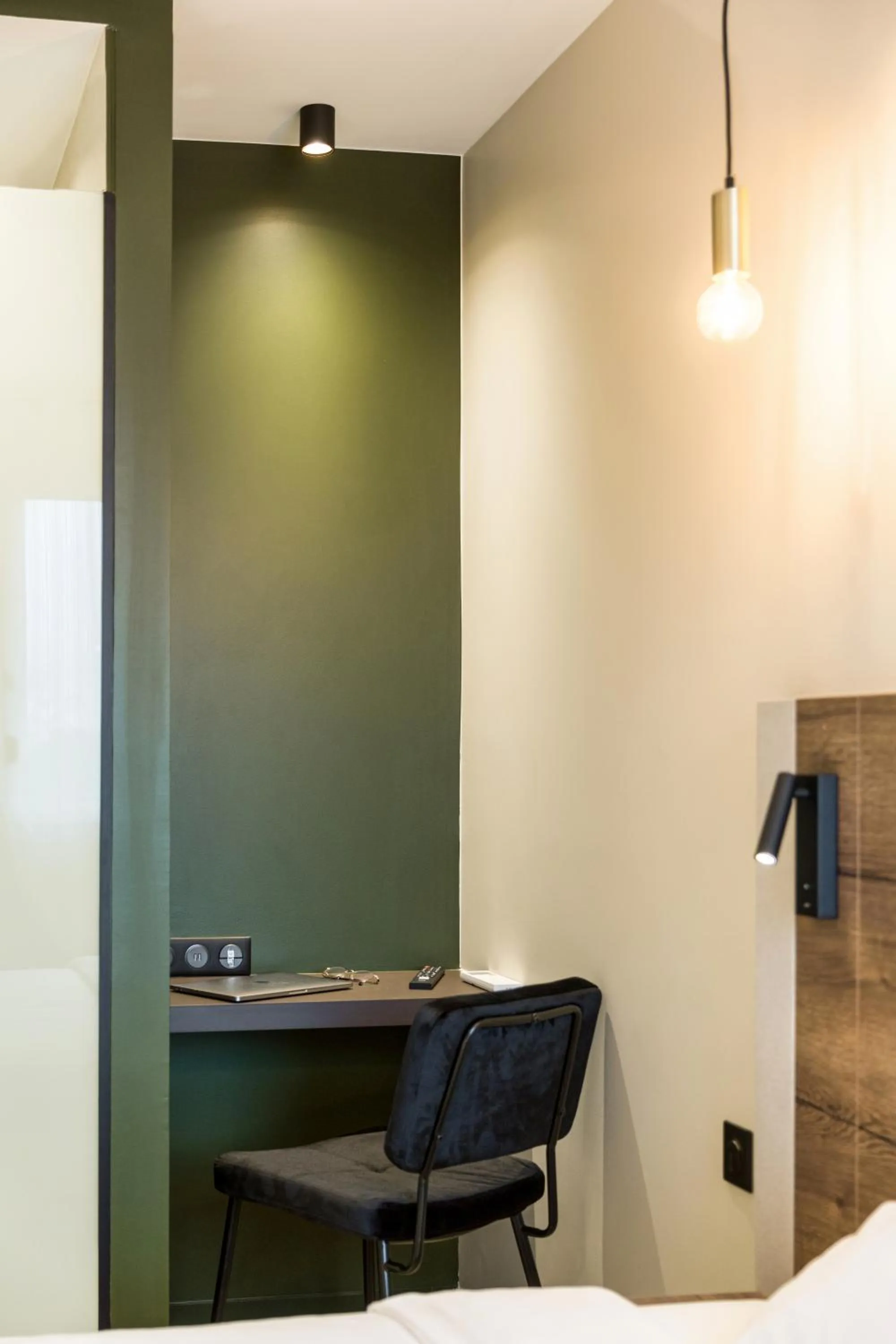 Seating area in Le Trèfle