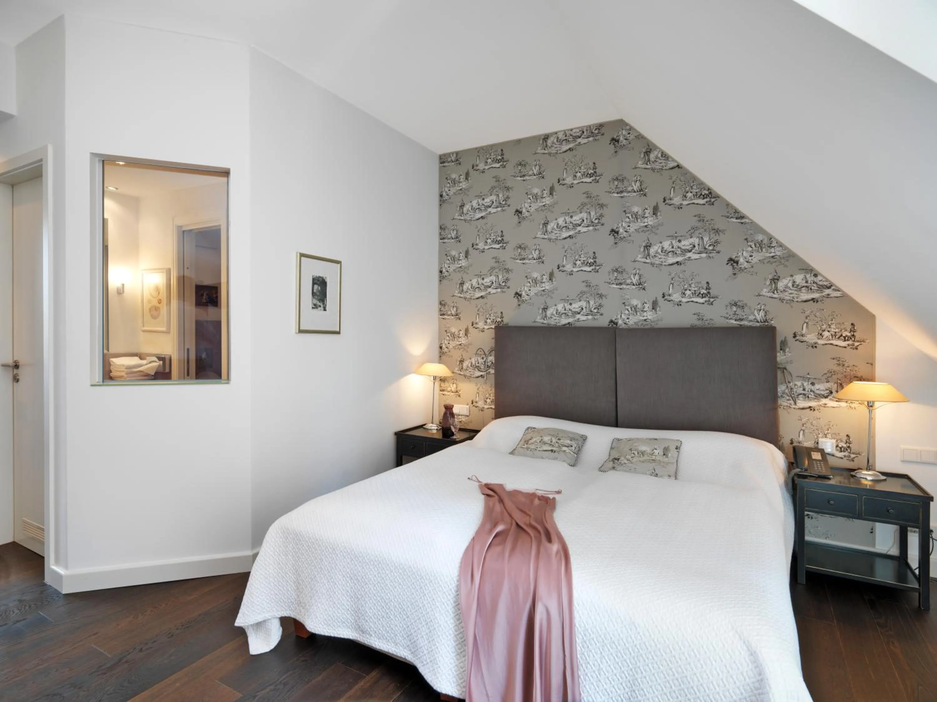 Bed in Hotel Goliath am Dom