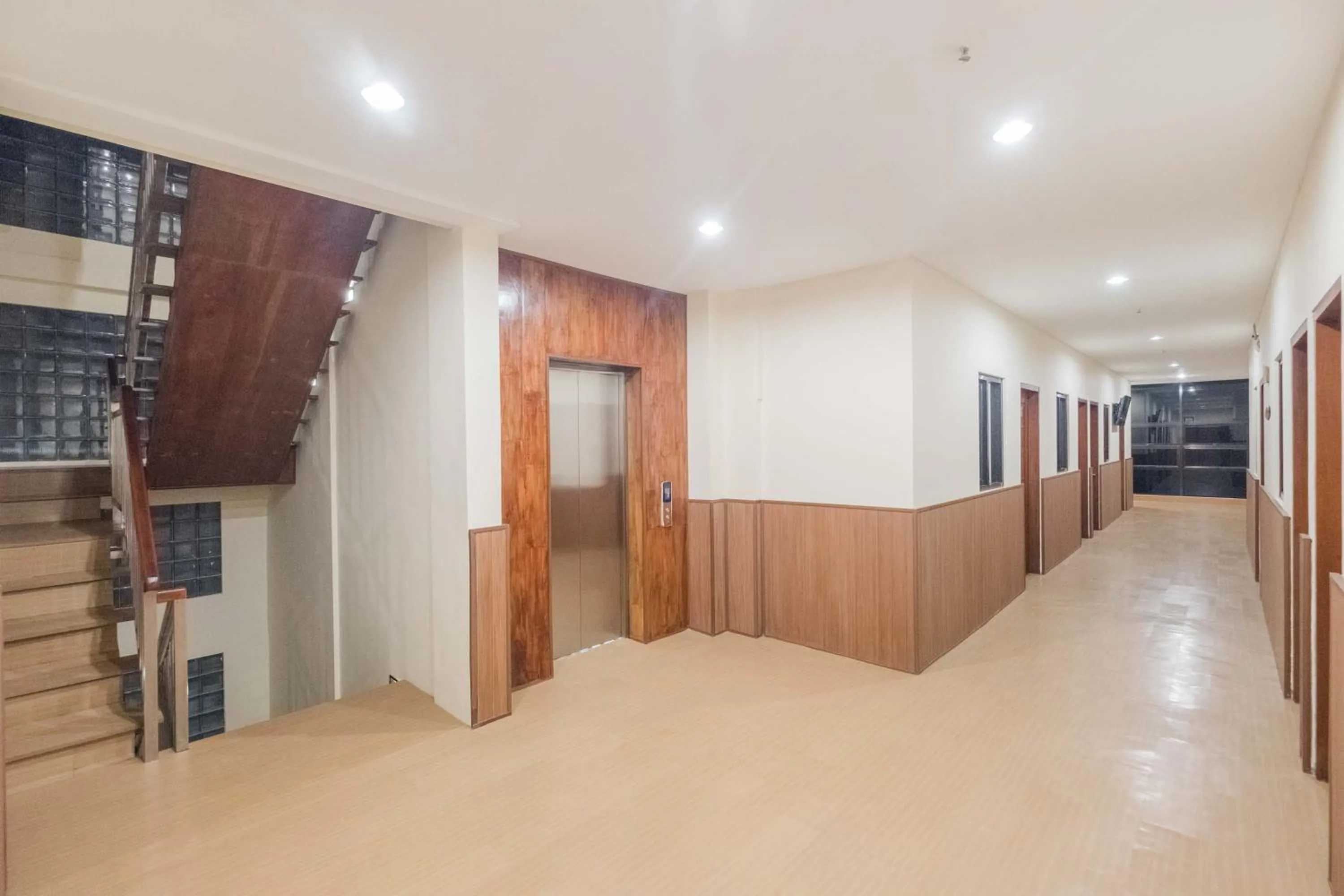 Area and facilities in Caroline Guest House