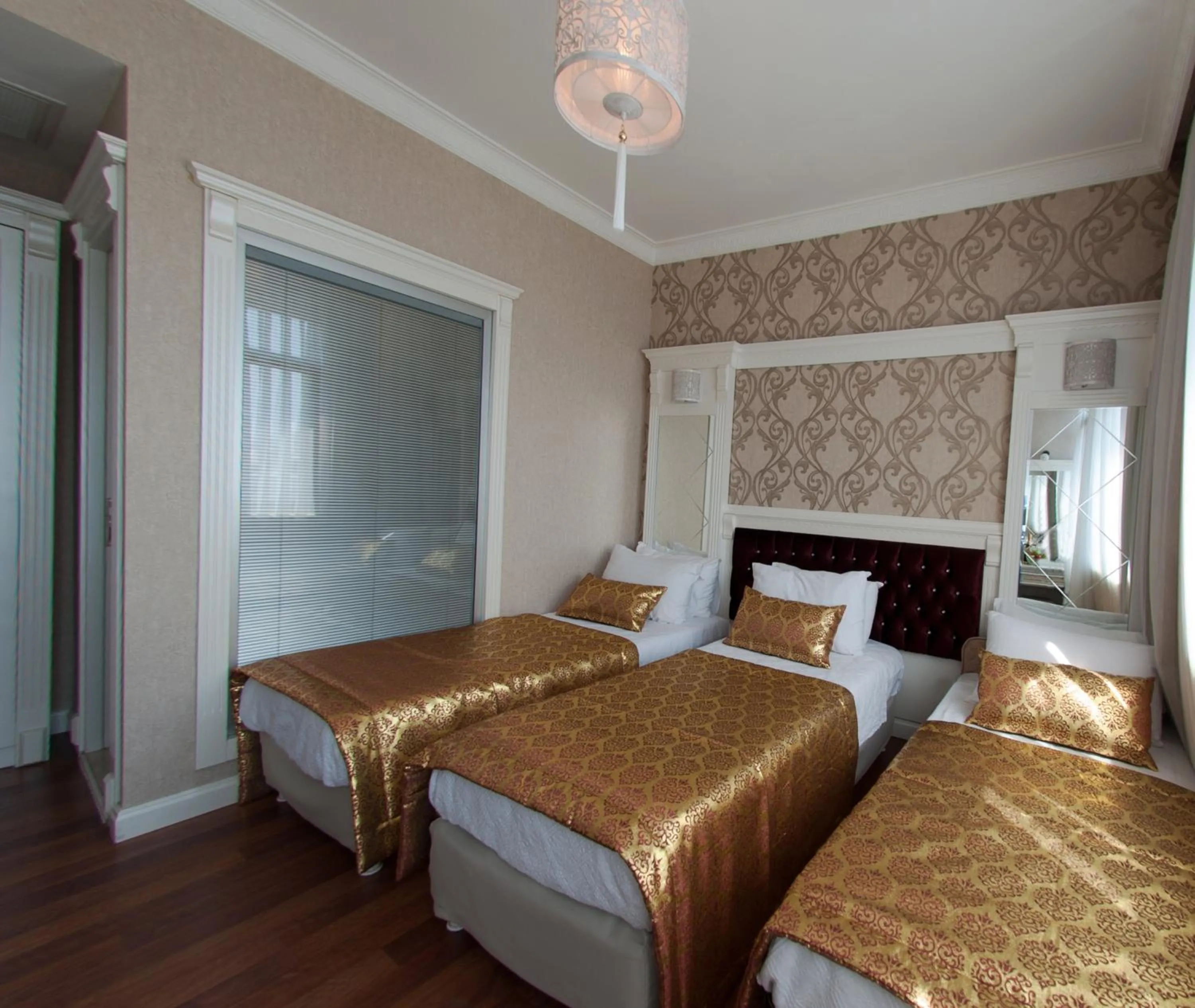 Bed in Hotel Coliseum