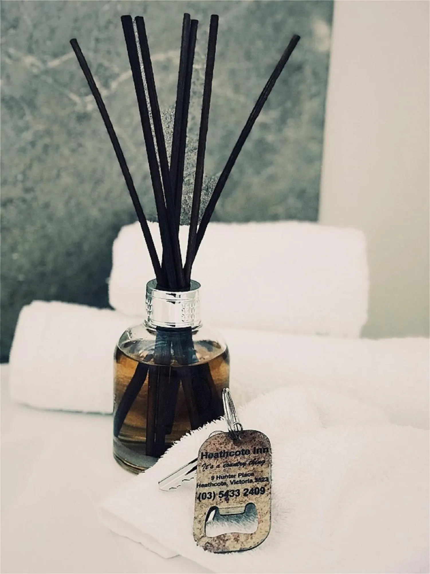 Bathroom, Bed in Heathcote Inn