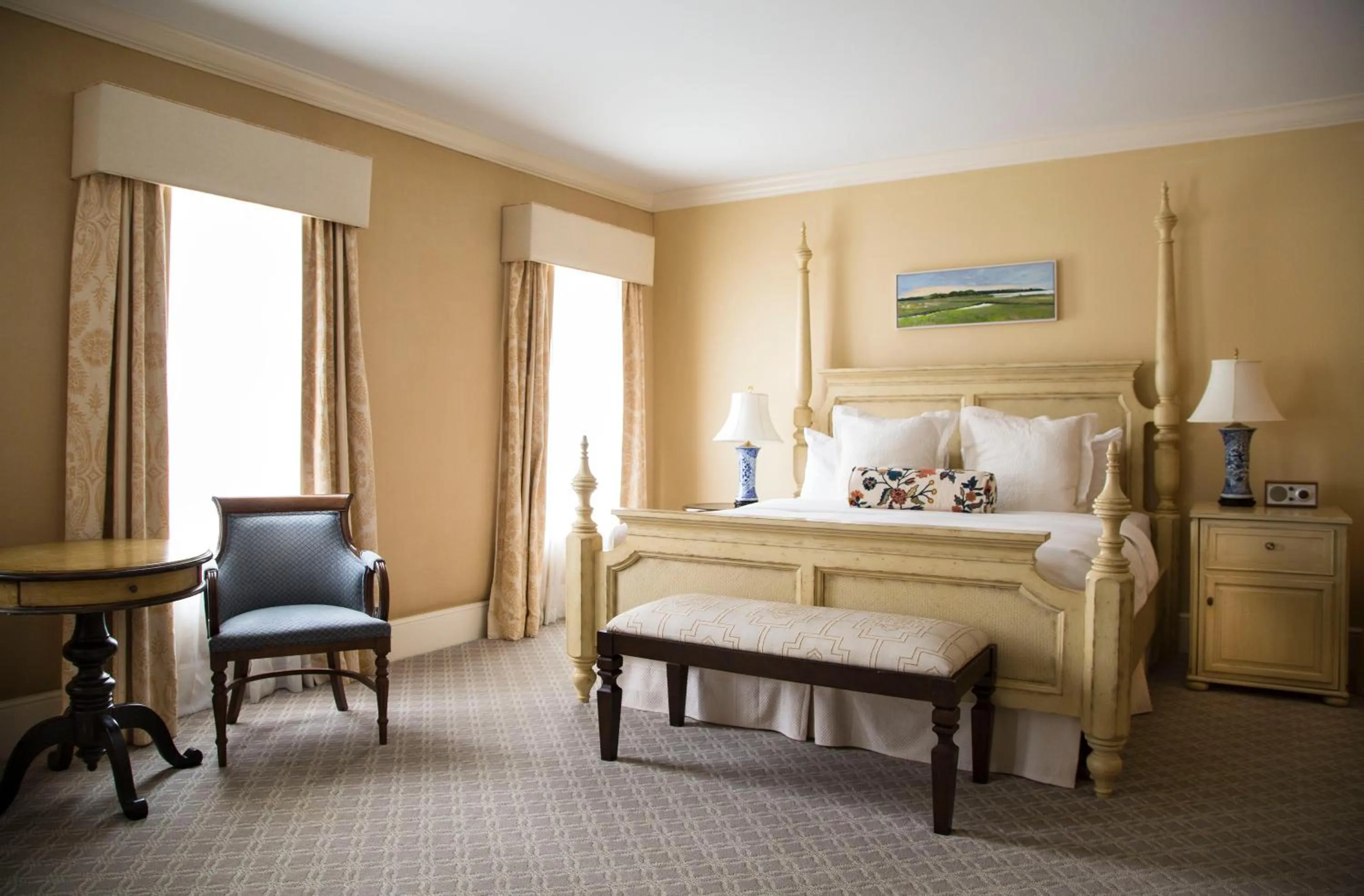 Bed in Delamar Southport