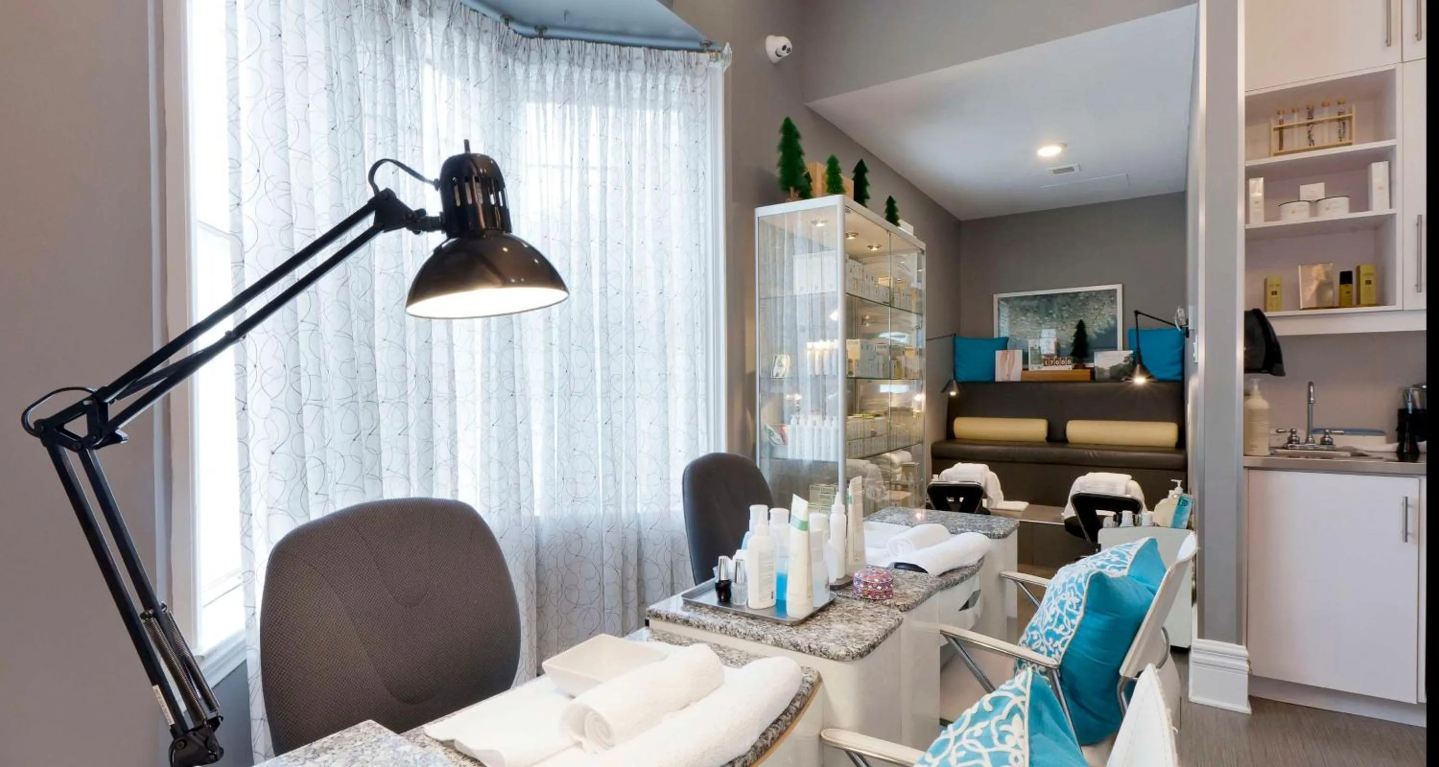 Property building in Idlewyld Inn & Spa