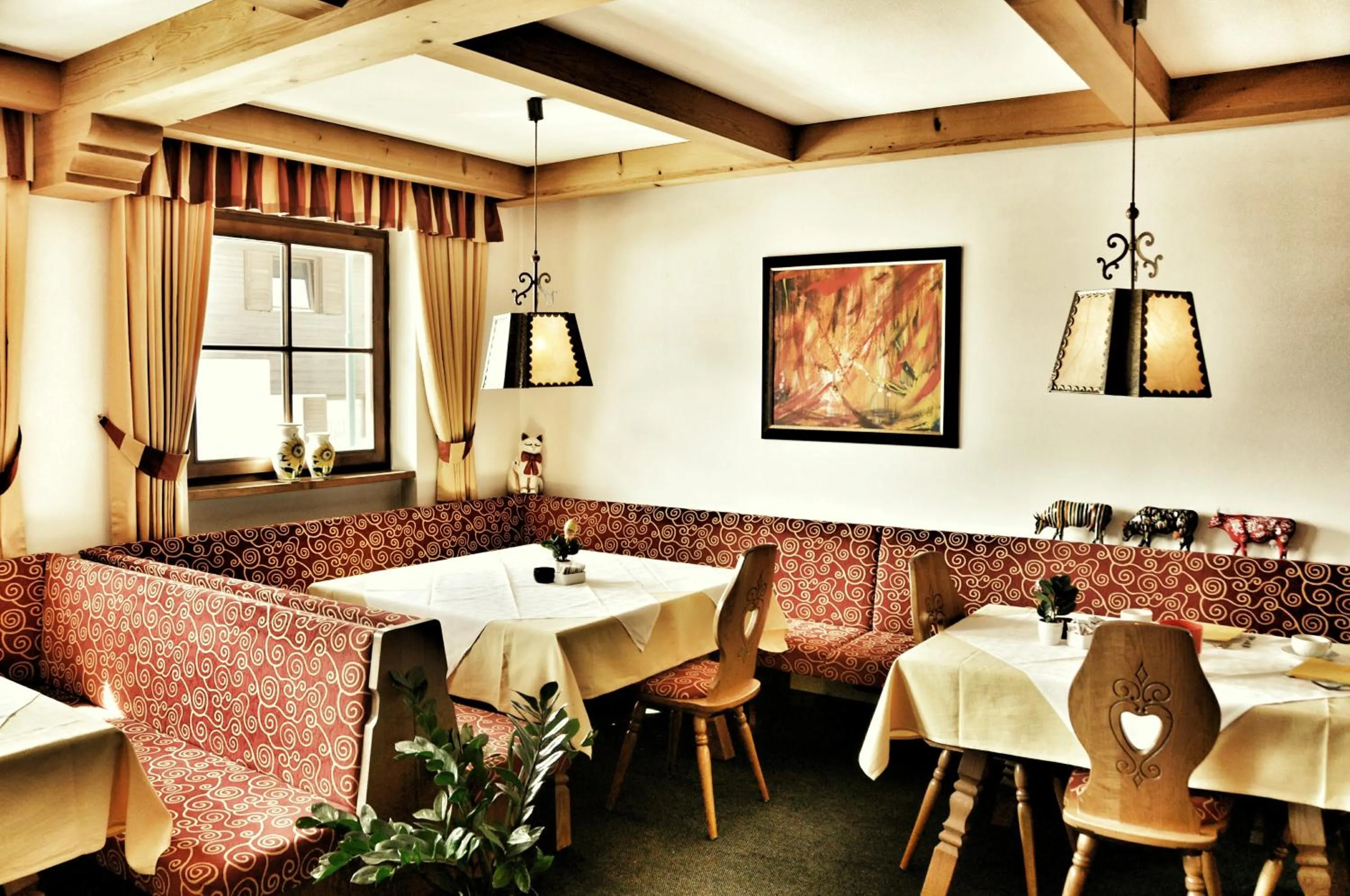Restaurant/places to eat in Panorama Garni Ingrid