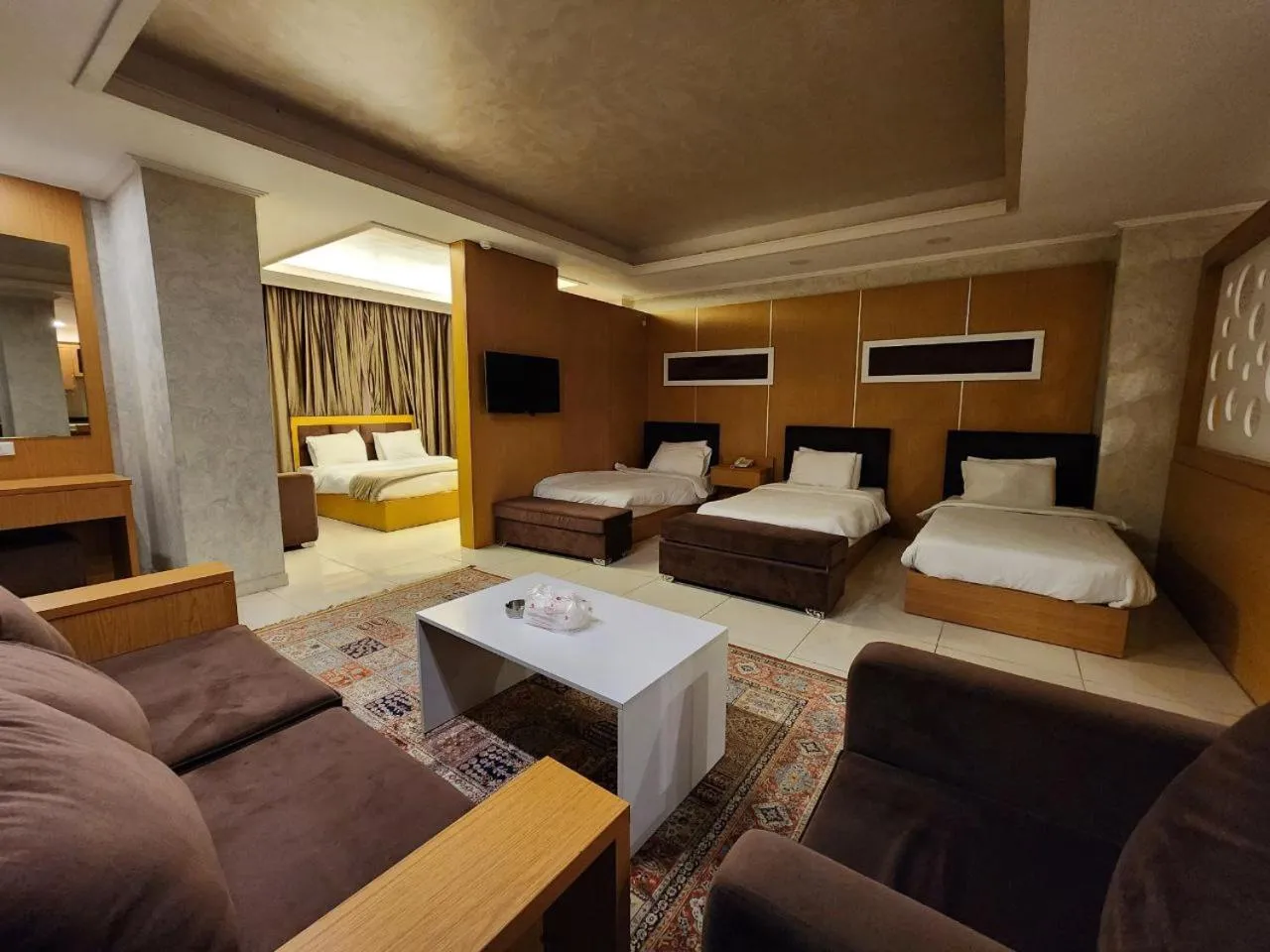 Bed in Pearl of Beirut Hotel & Spa