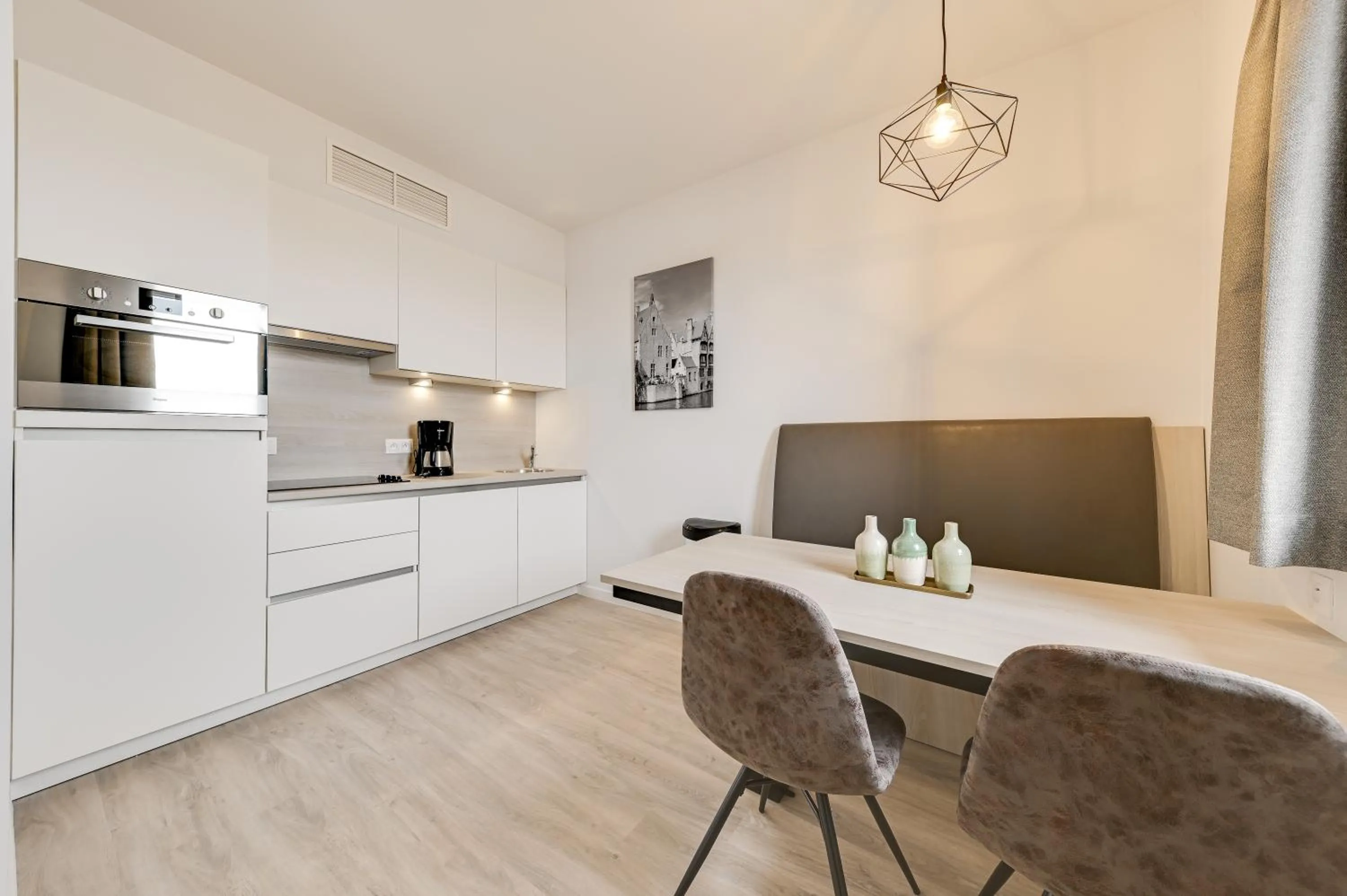 Accessible Studio | 2p in Holiday Suites Jabbeke - Klein Strand