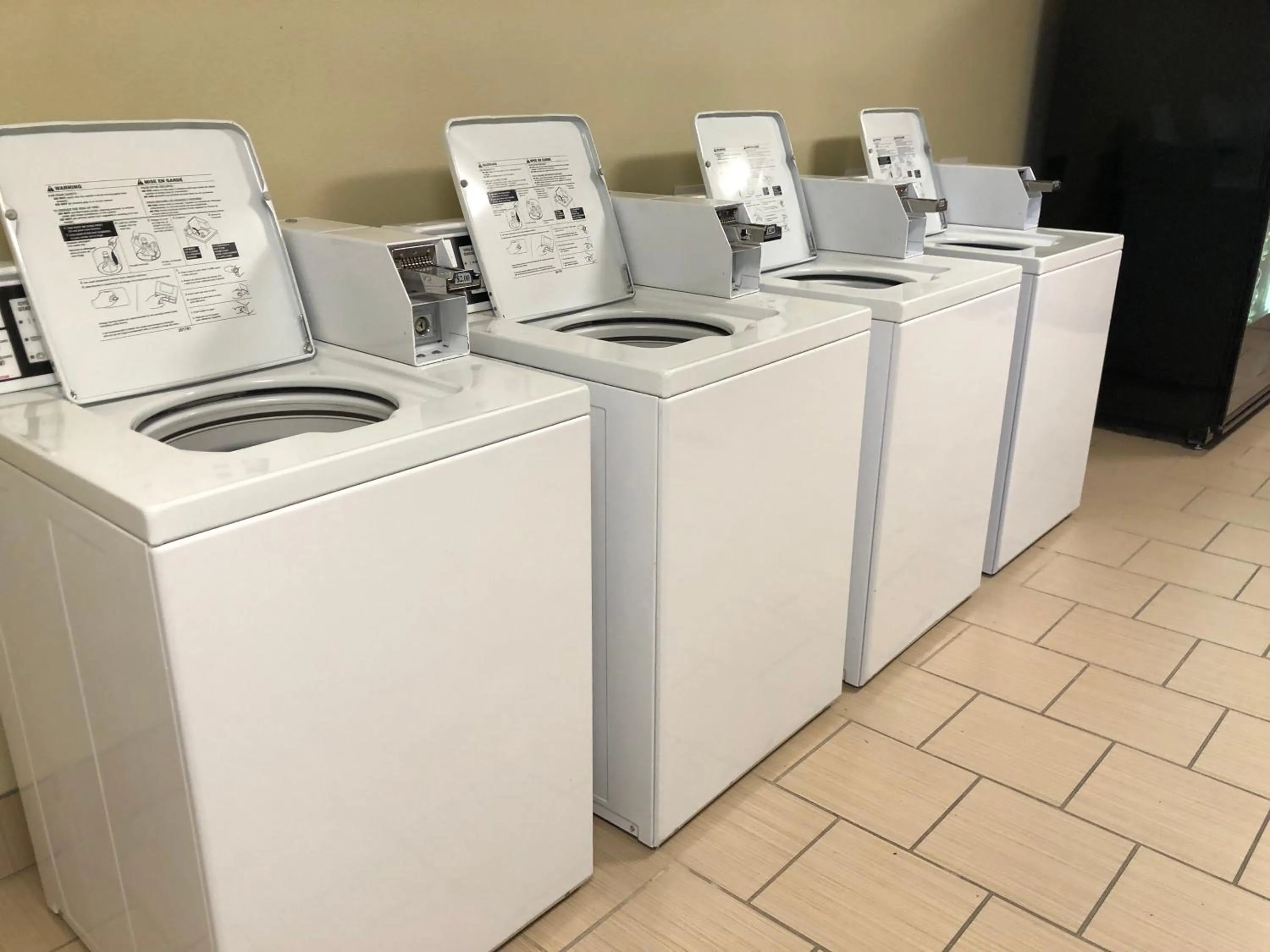 laundry in Aspen Suites Hotel Anchorage