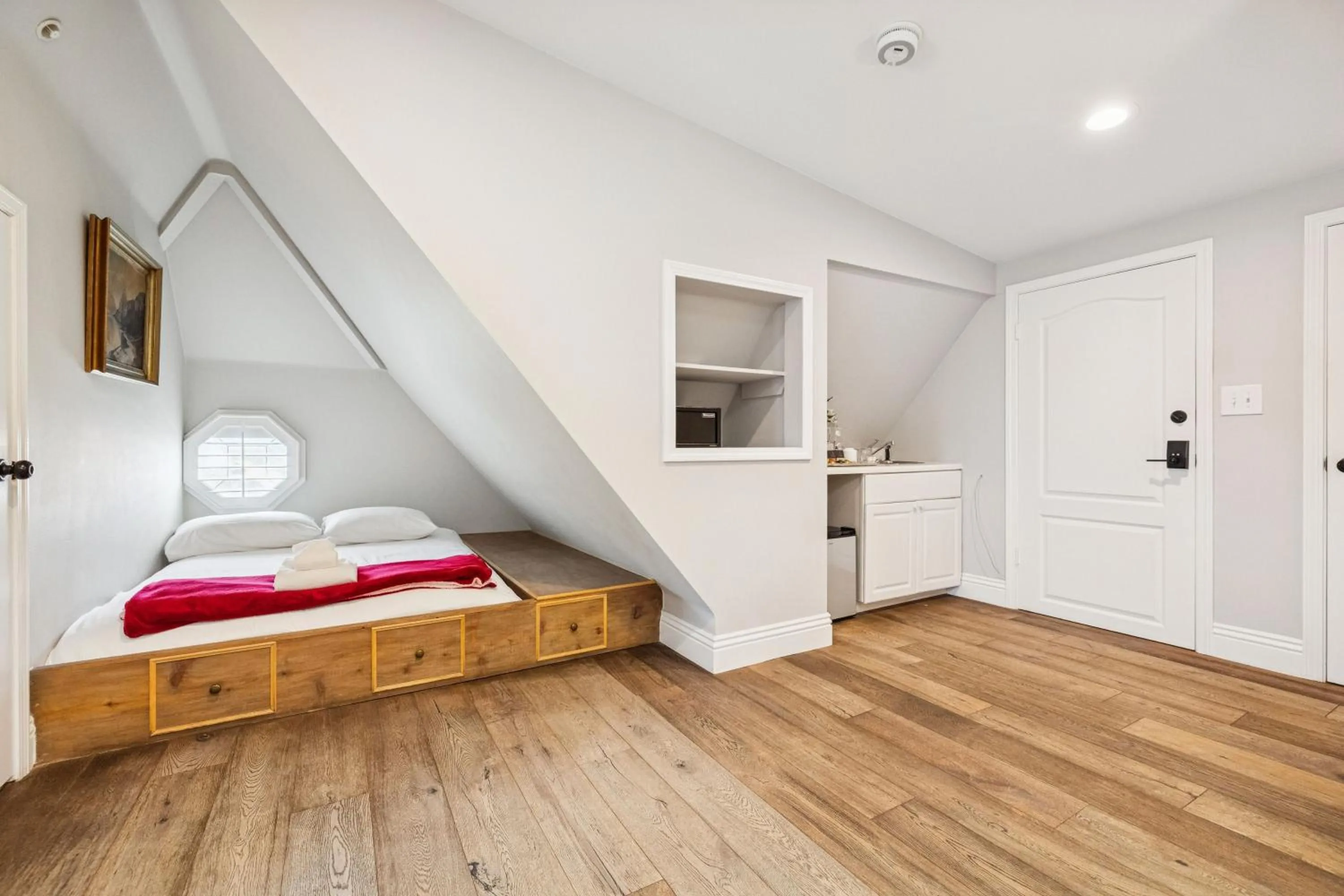 Bed in Mirabelle Inn