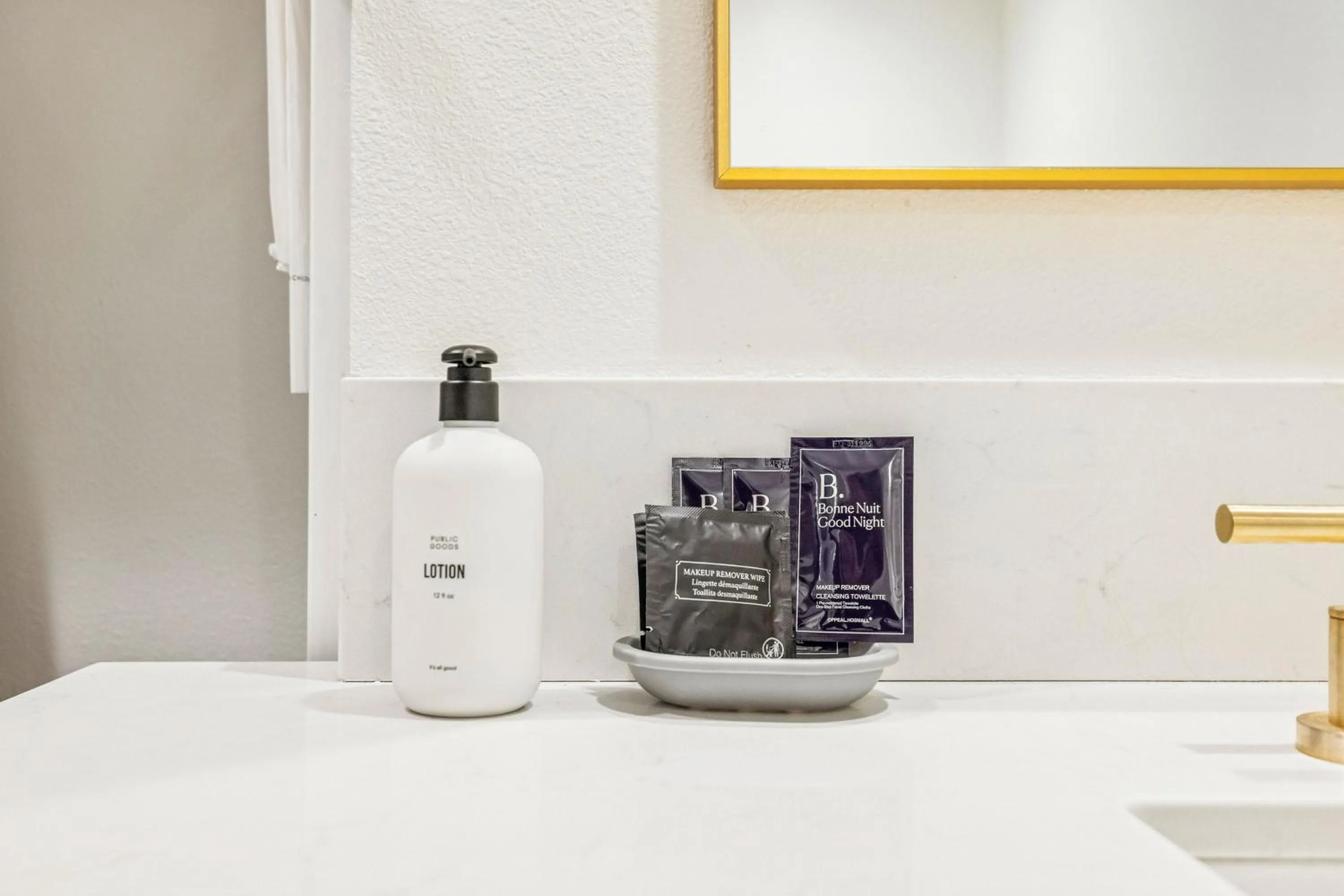 Bathroom in Mirabelle Inn