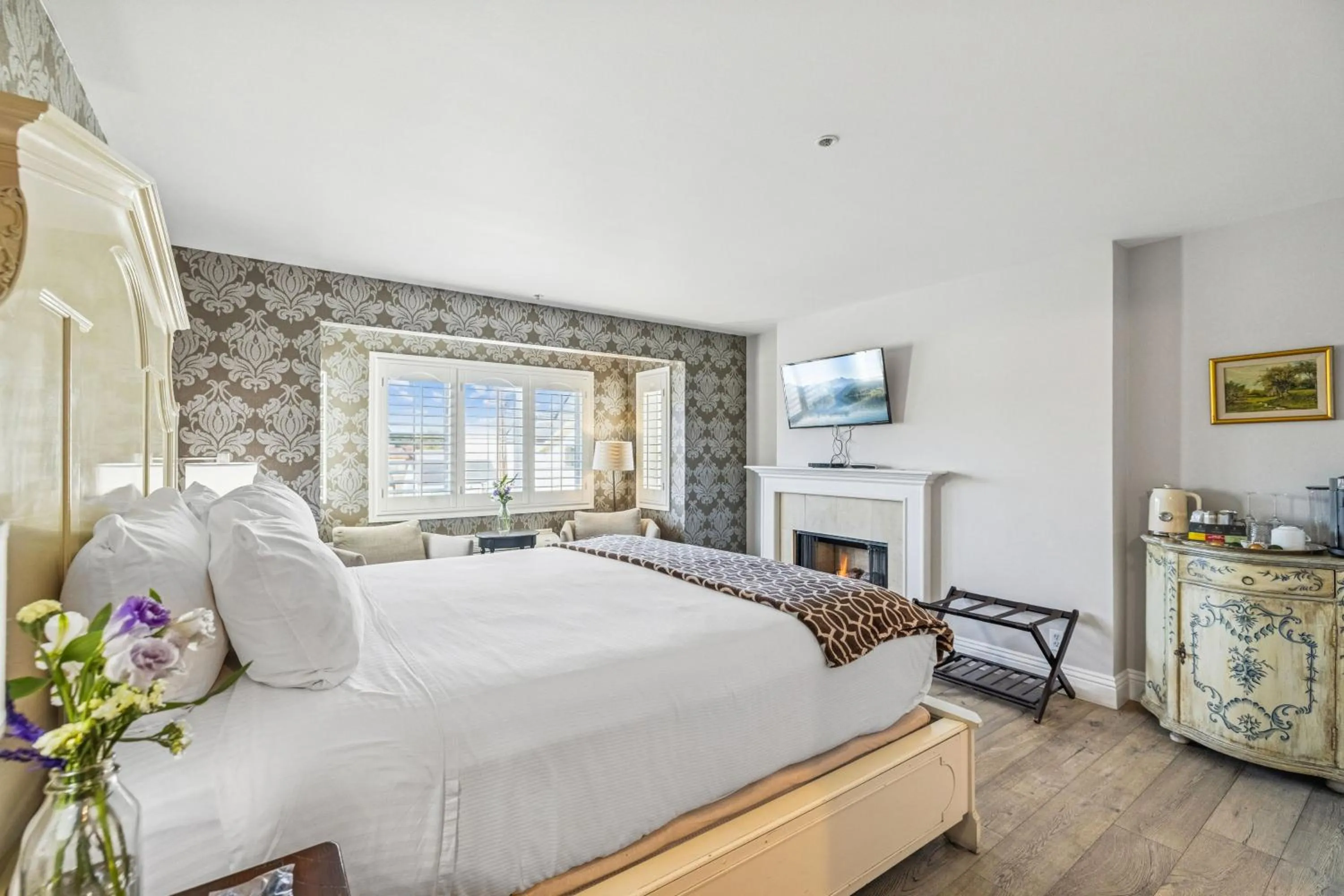 Bed in Mirabelle Inn