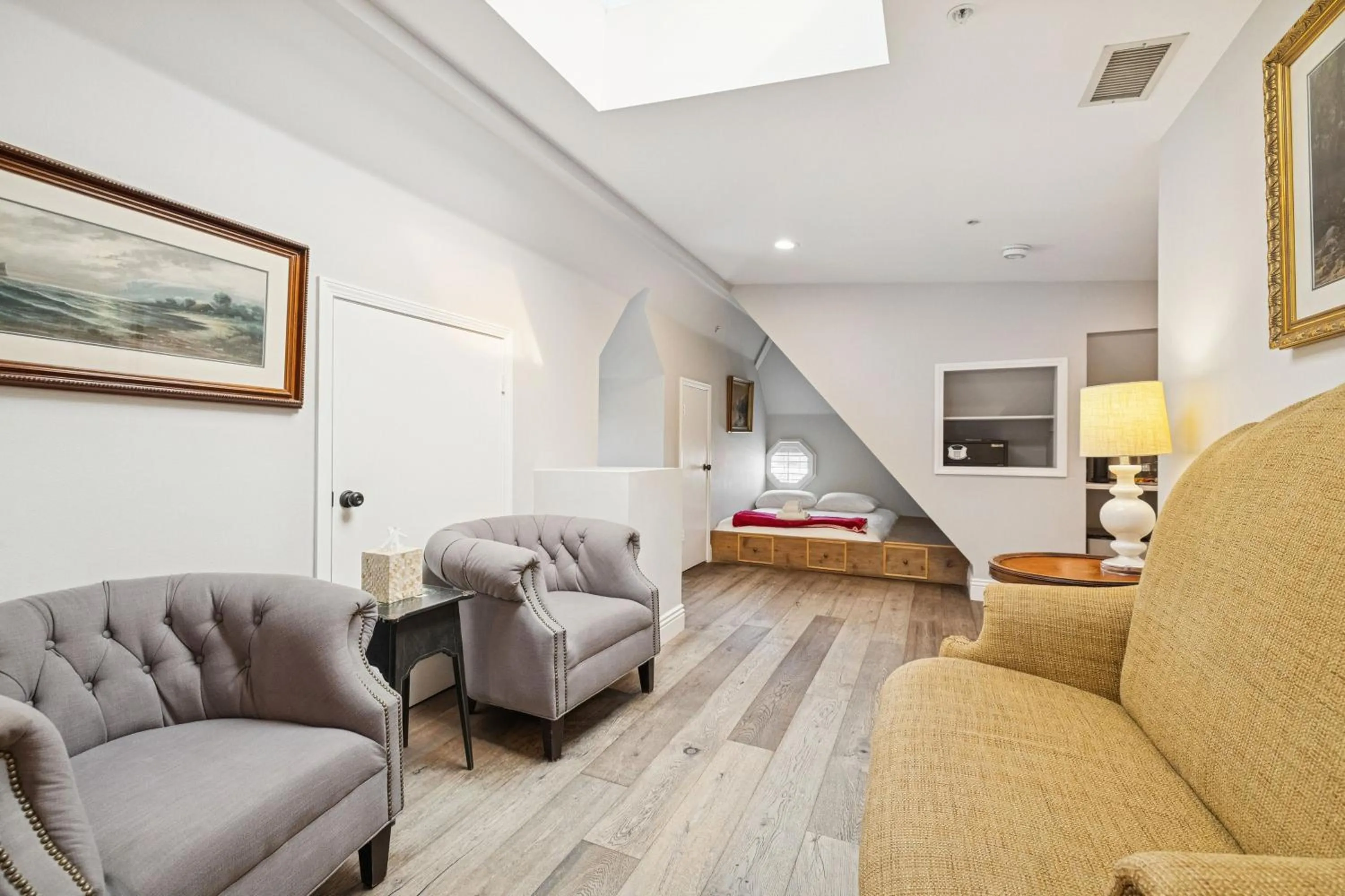 Living room in Mirabelle Inn