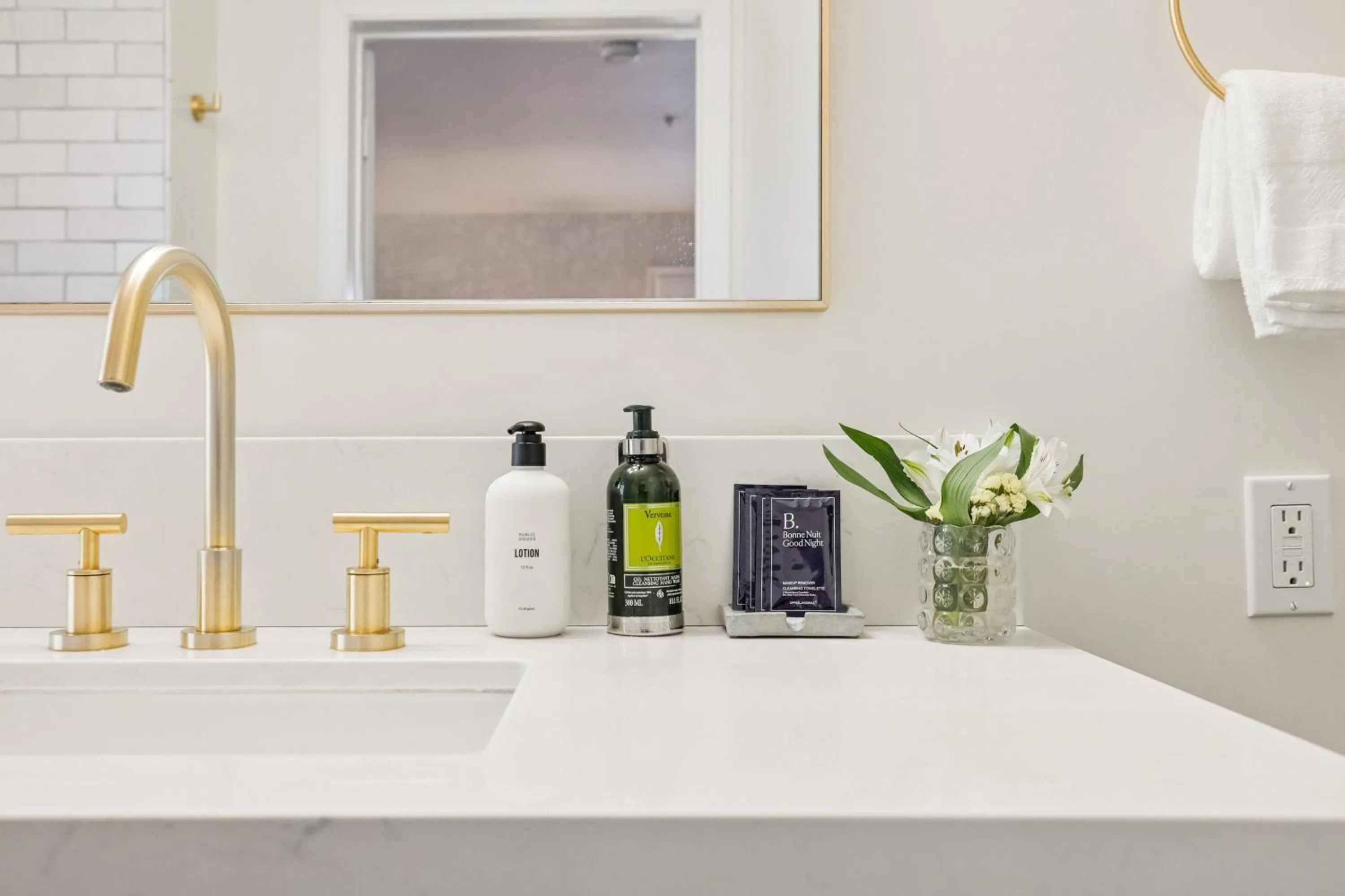 Bathroom in Mirabelle Inn