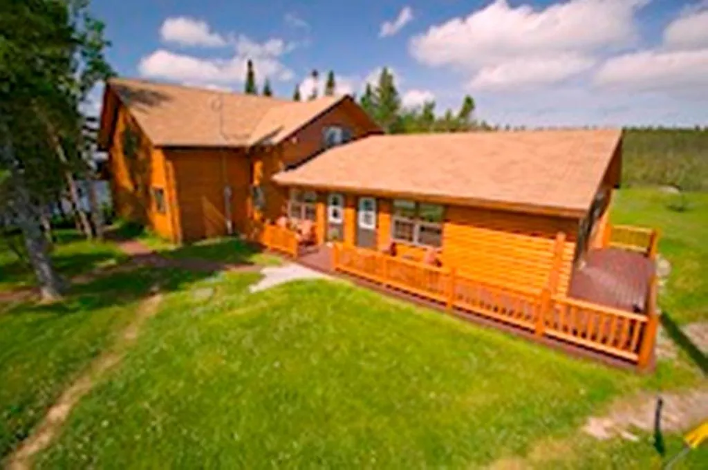 Facade/entrance in Tuckamore Lodge