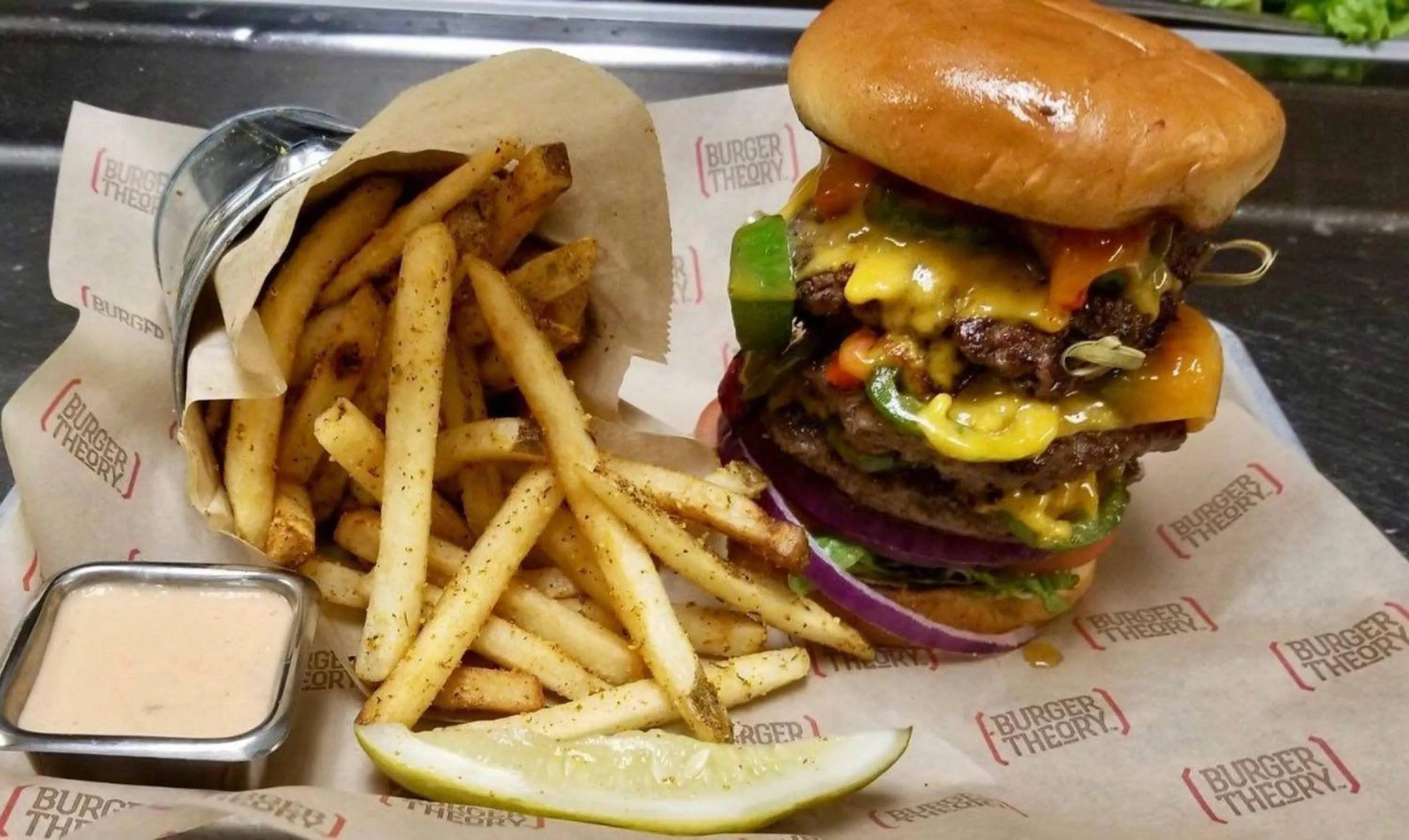 Restaurant/places to eat in Holiday Inn & Suites Durango Downtown by IHG