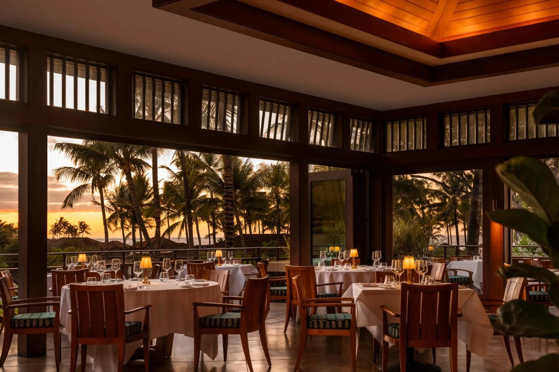 Restaurant/places to eat in Four Seasons Resort Hualalai