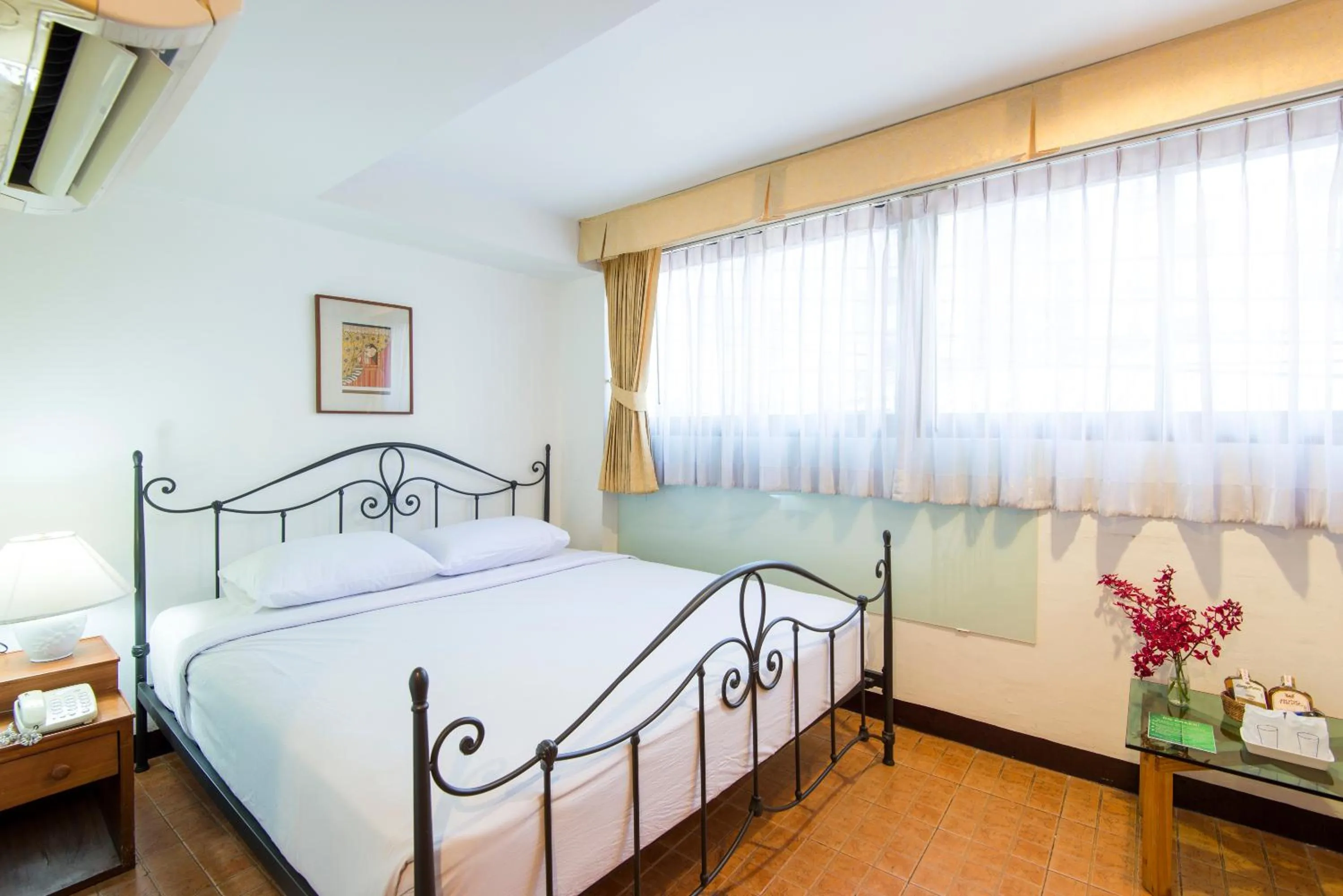 Photo of the whole room, Bed in The Best Bangkok House