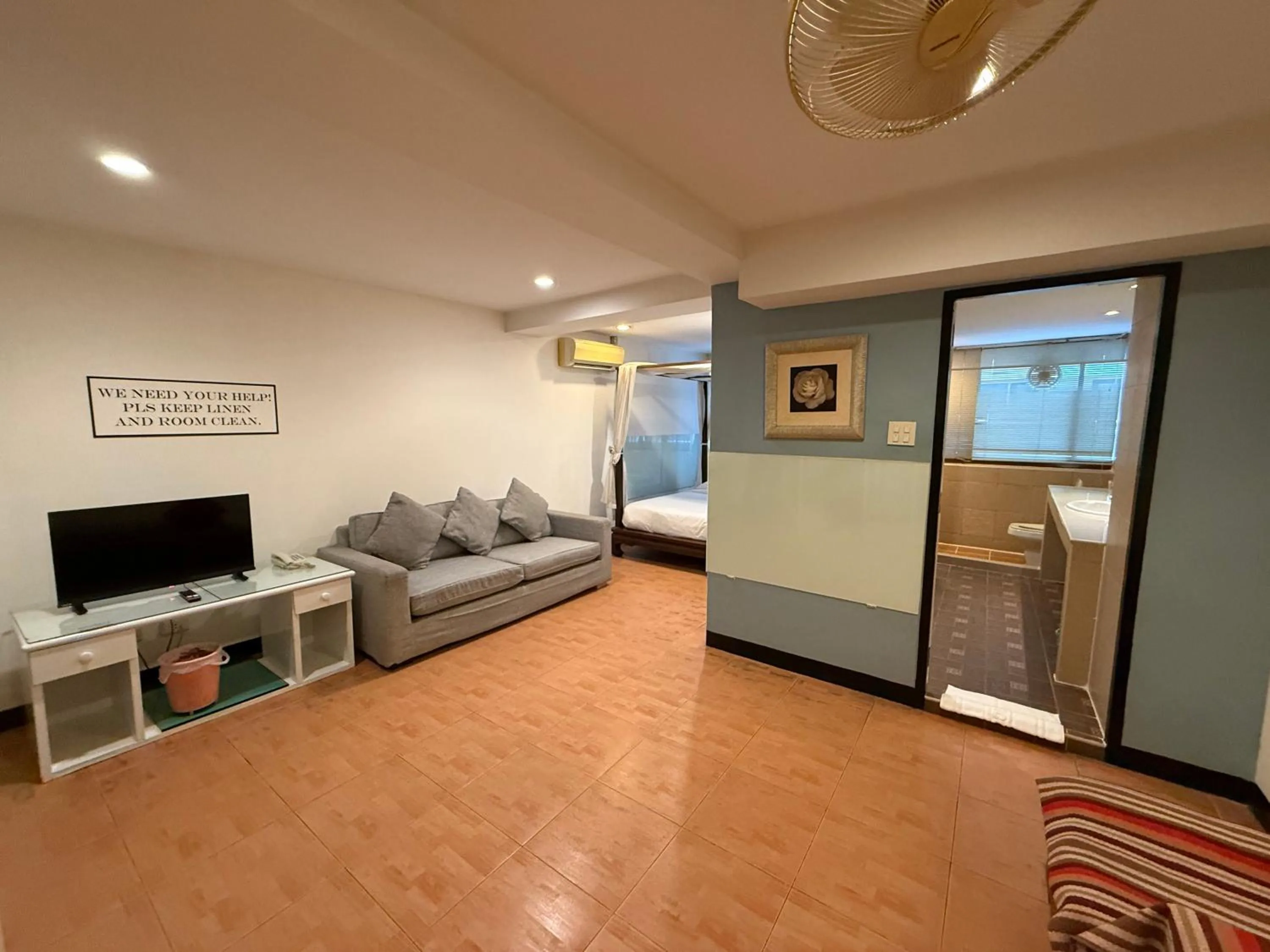 TV and multimedia in The Best Bangkok House