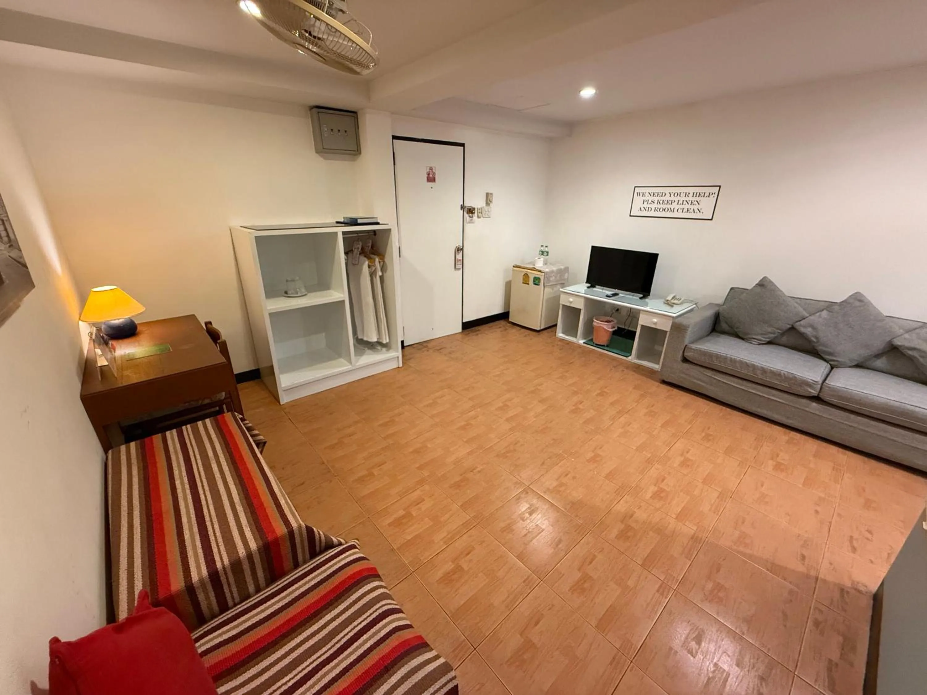 Bed in The Best Bangkok House