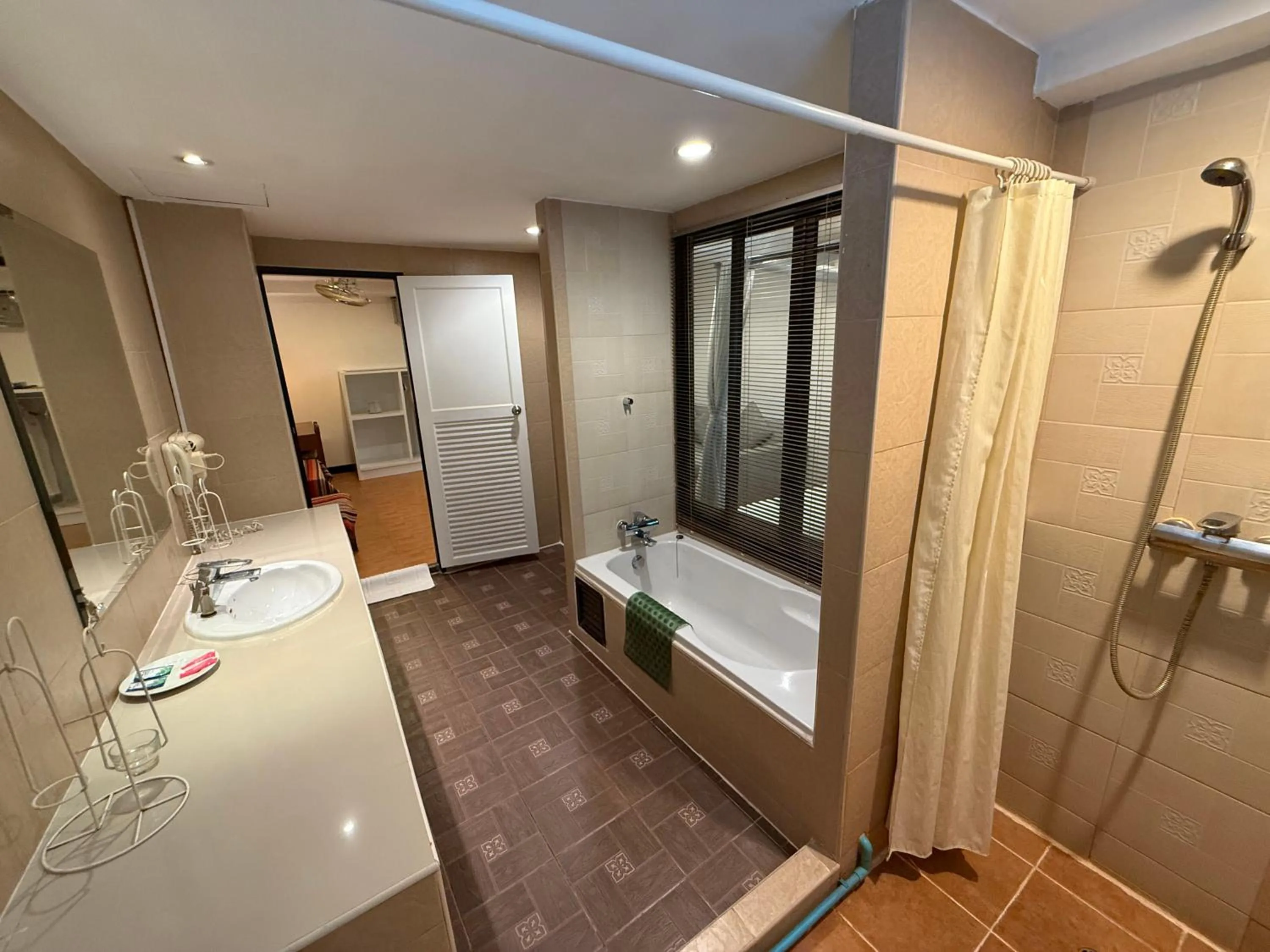 Shower in The Best Bangkok House