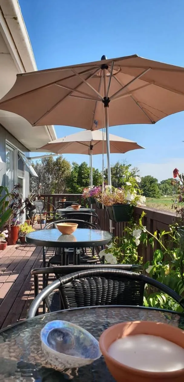 Balcony/Terrace in Brook House B&B & Cottages