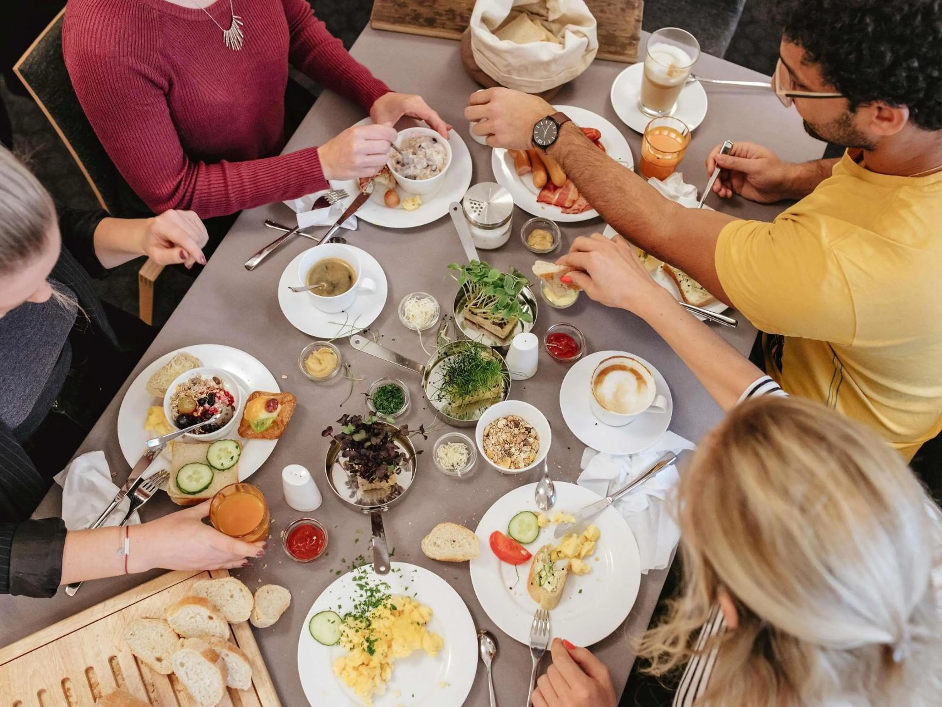 Restaurant/places to eat in ibis Carlisle City Centre