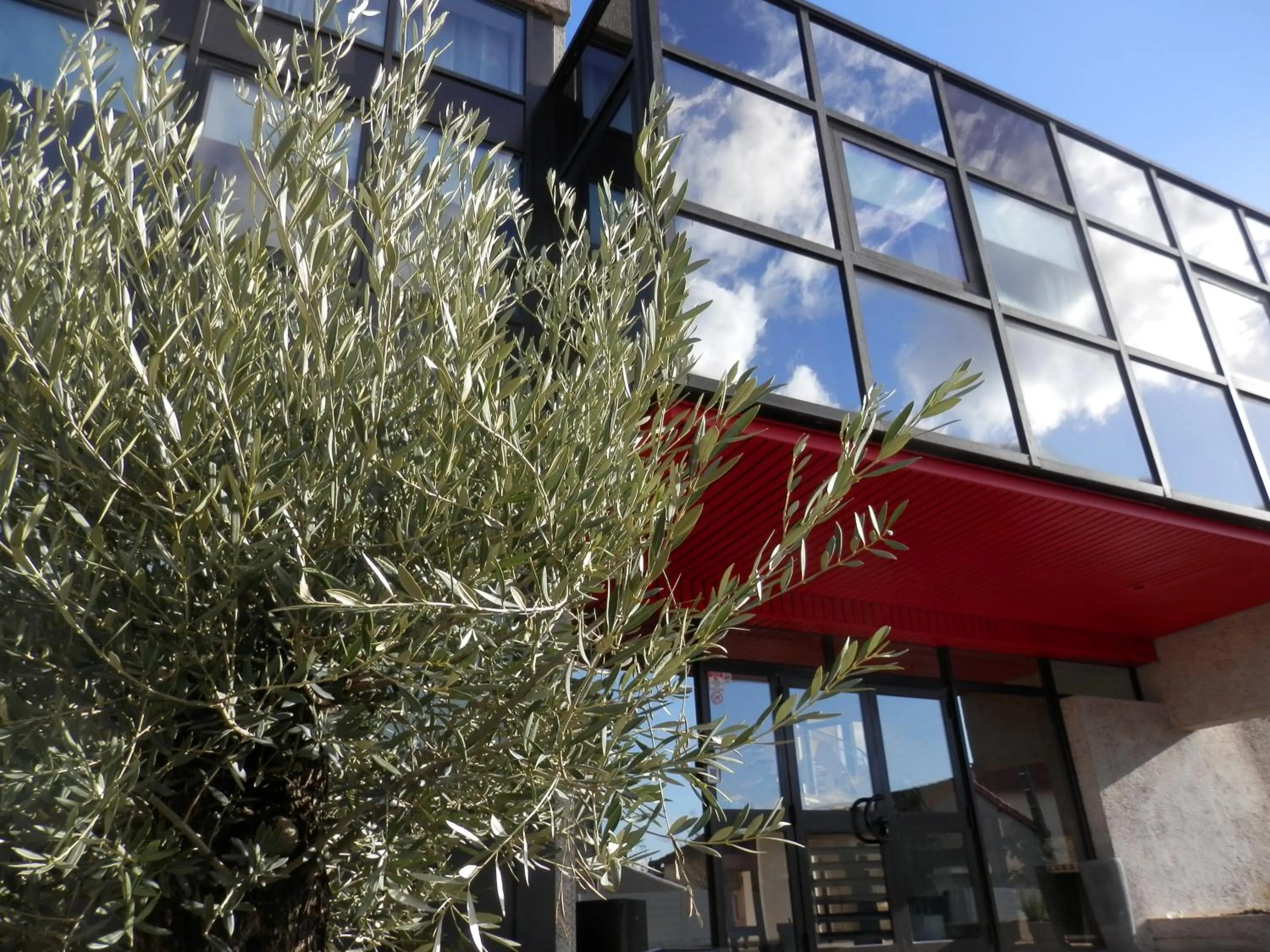 Property building in Appart-hôtel Chanzy / Angoulême