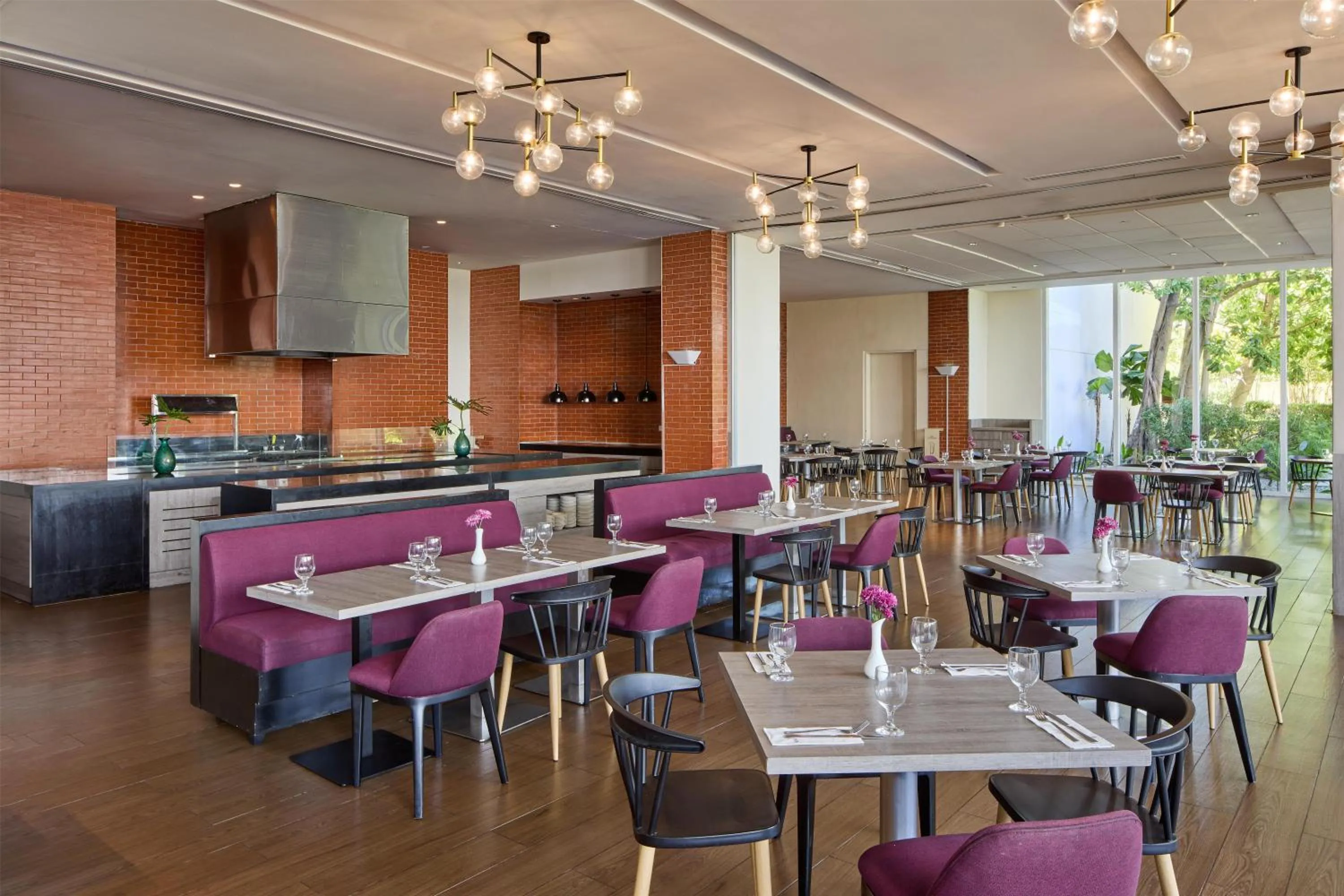 Restaurant/places to eat in Park Inn by Radisson Davao