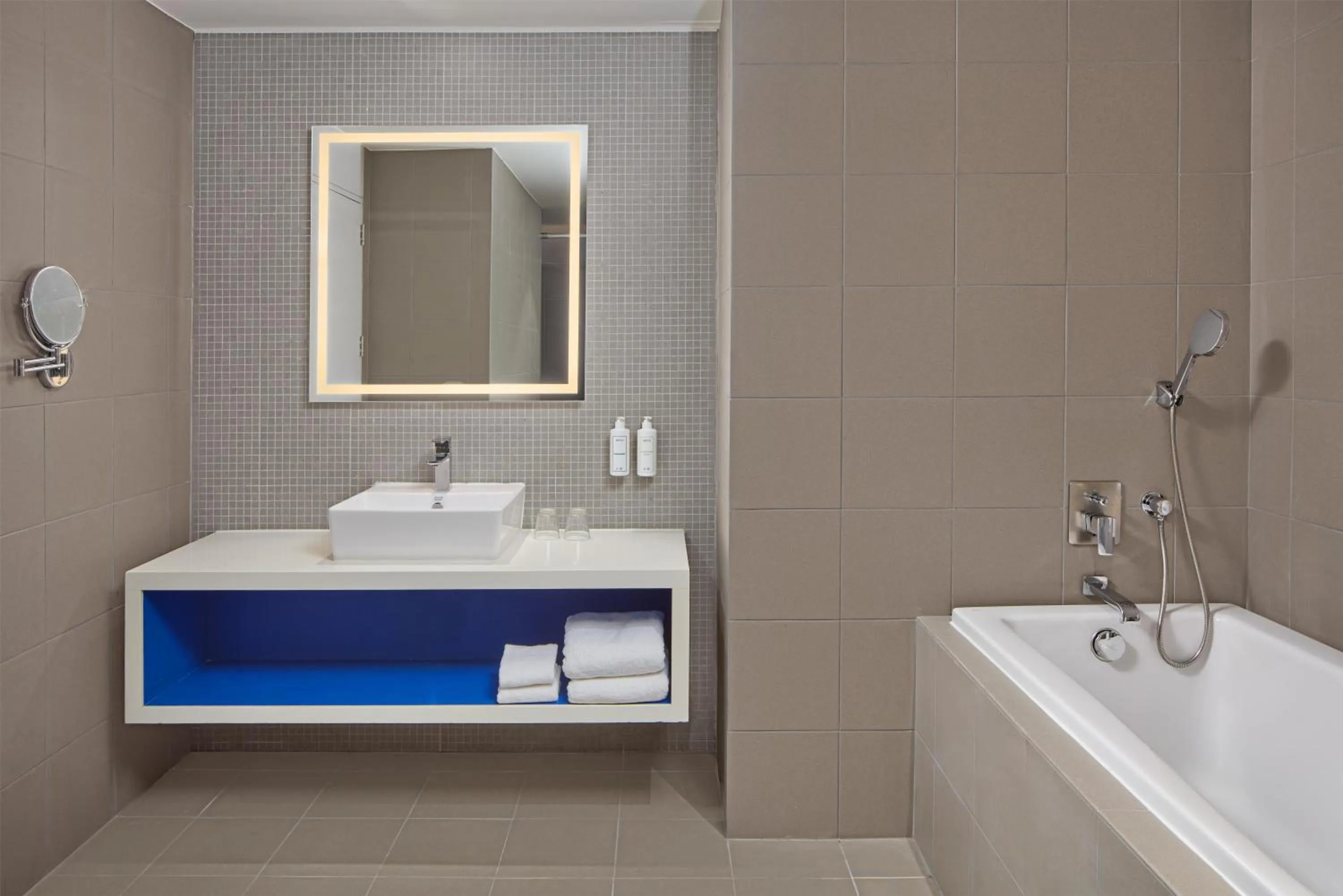 Bathroom in Park Inn by Radisson Davao